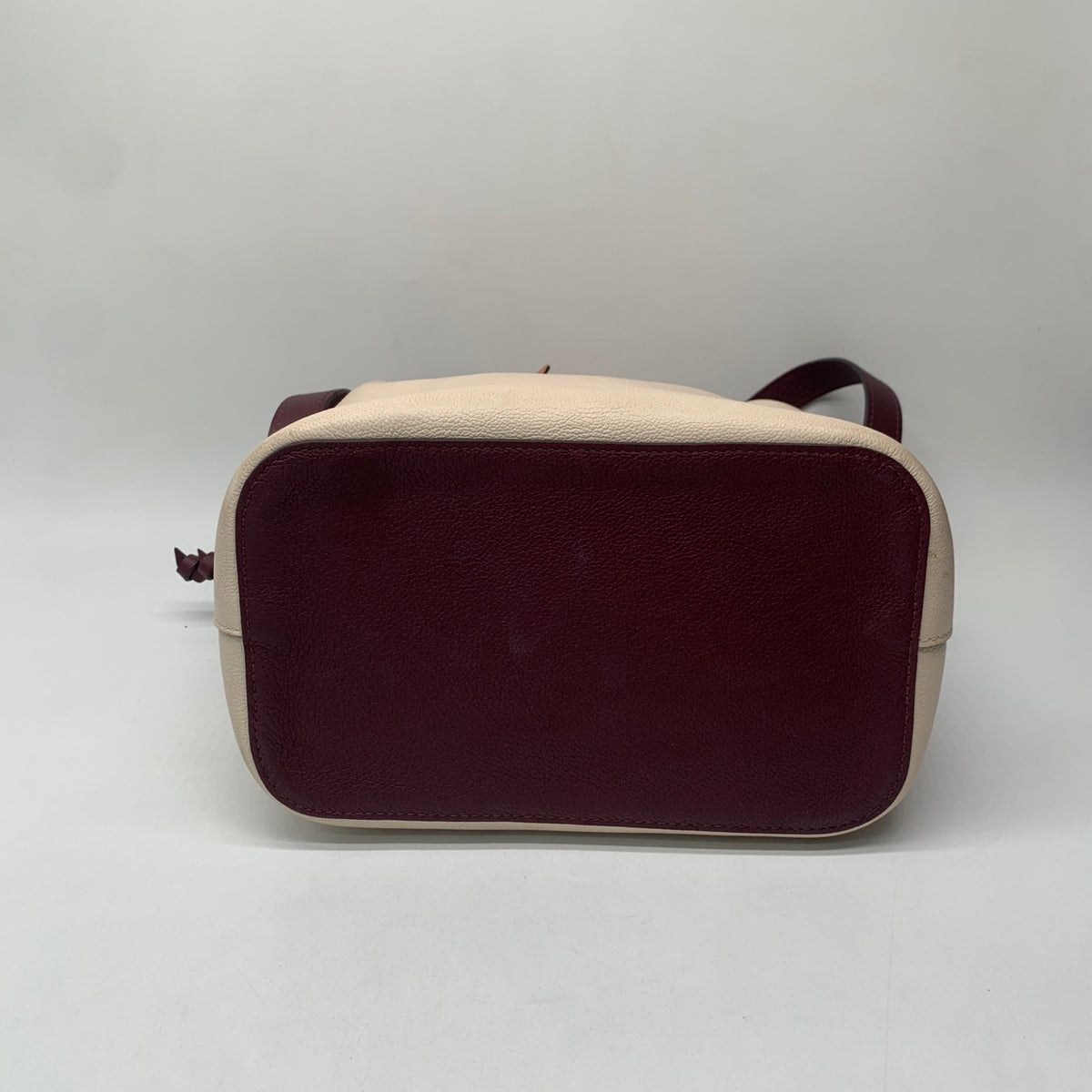 Louis Vuitton - Lockme Bucket - Leather - Beige - (medium)