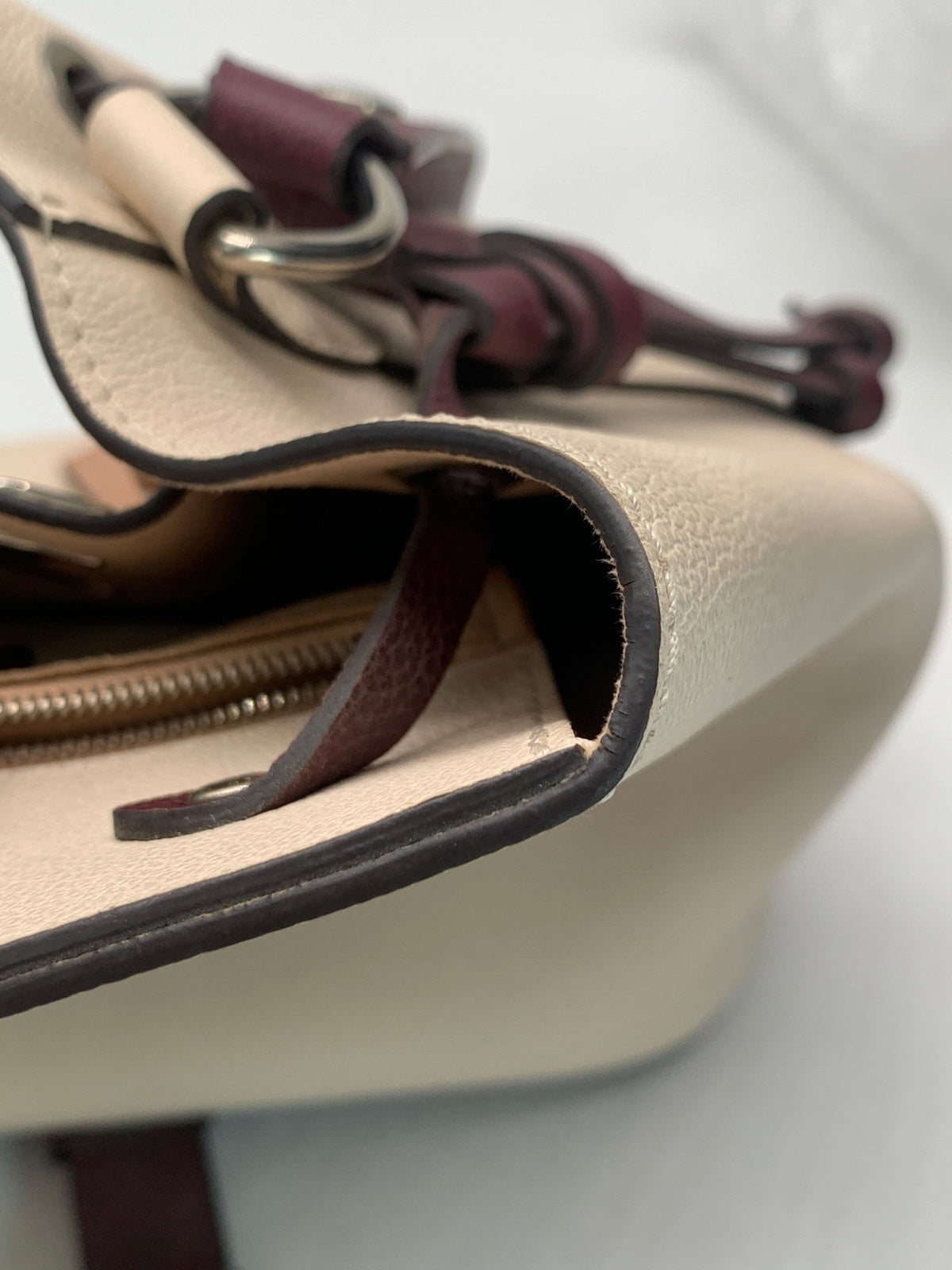 Louis Vuitton - Lockme Bucket - Leather - Beige - (medium)