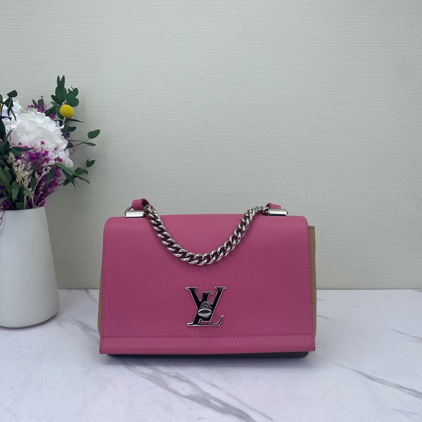 Louis Vuitton - Lockme - Grained cowhide leather - Multicolour (Pink, Olive Green, Beige) - (small)