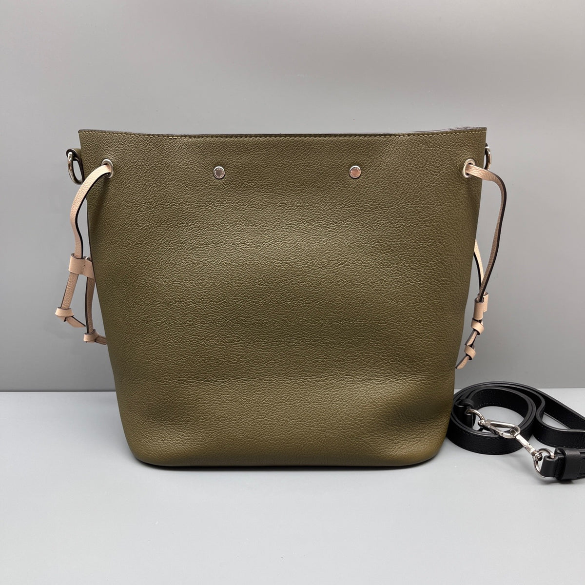 Louis Vuitton - Lockme - Leather - Green - (medium)