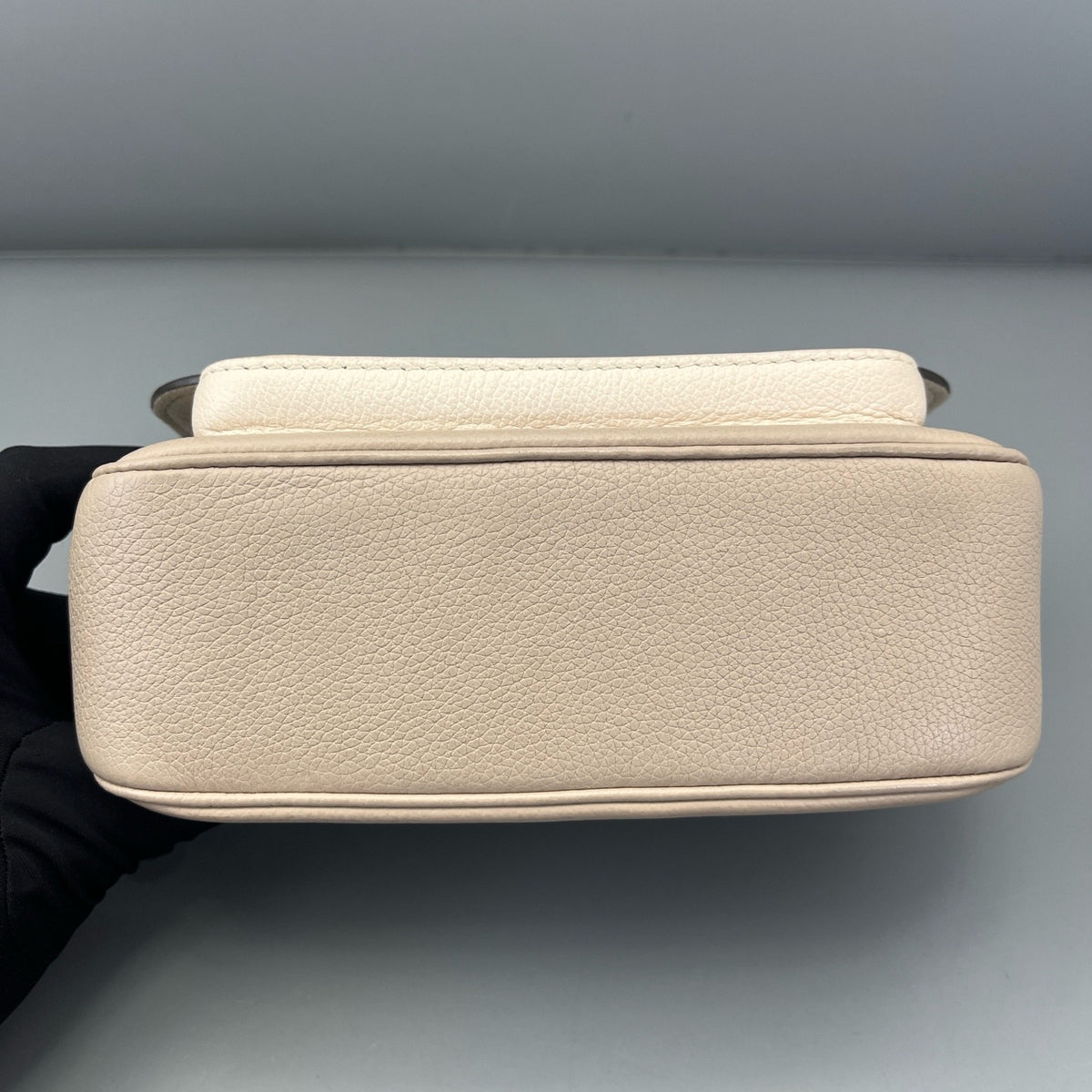 Louis Vuitton - Lockme - Leather - Pink - (mini)
