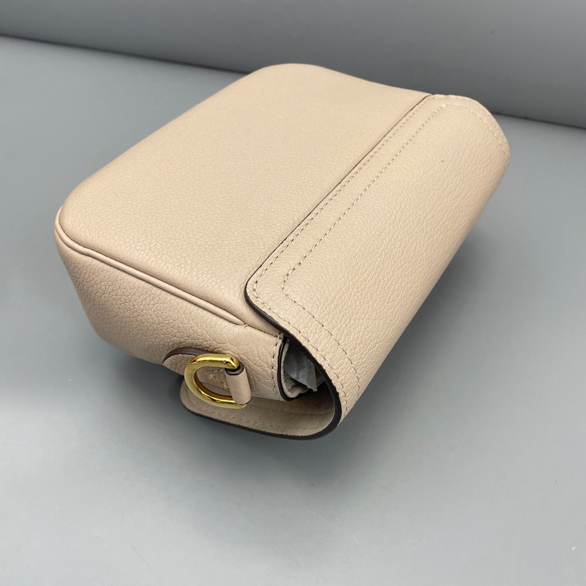 Louis Vuitton - Lockme - Leather - Pink - (mini)