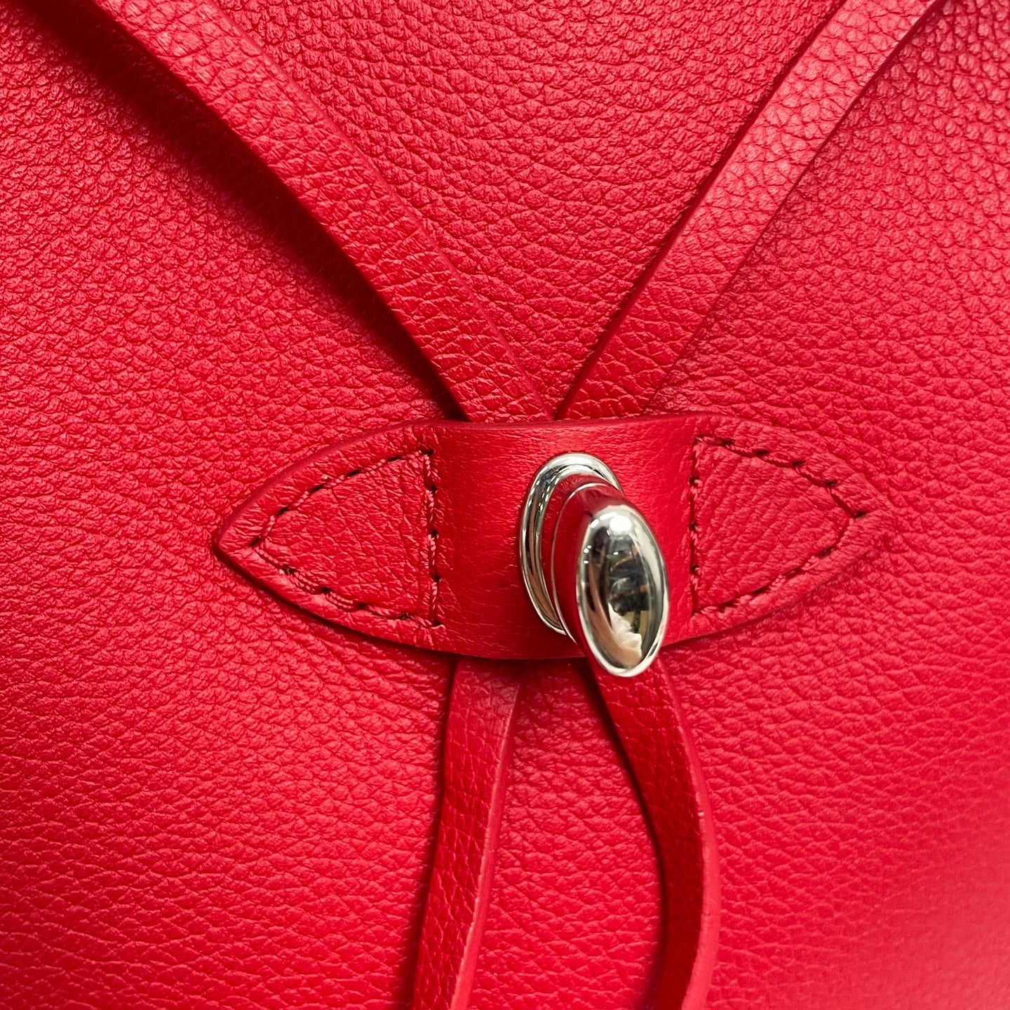 Louis Vuitton - Lockme - Leather - Red - (small)
