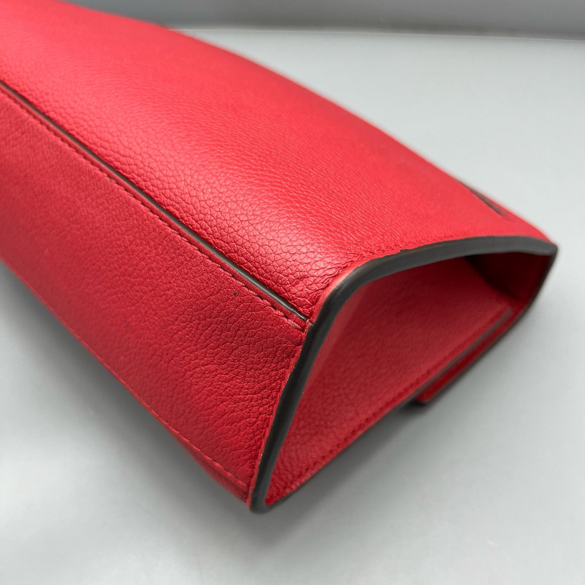 Louis Vuitton - Lockme - Leather - Red - (small)