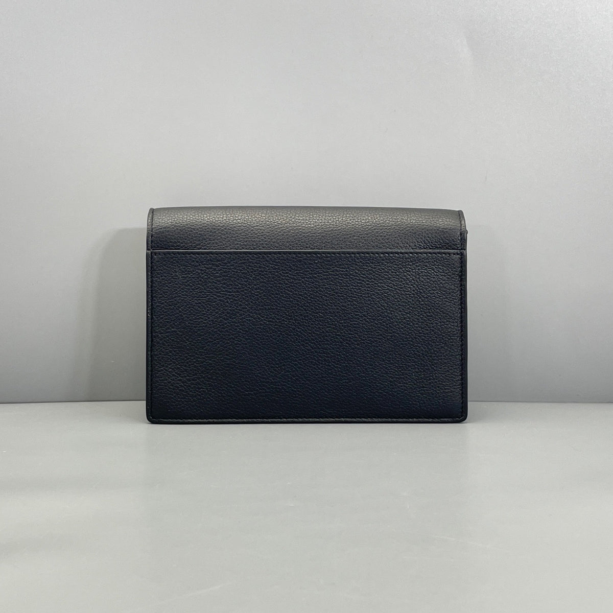 Louis Vuitton - Lockme WOC - Leather - Black - (mini)