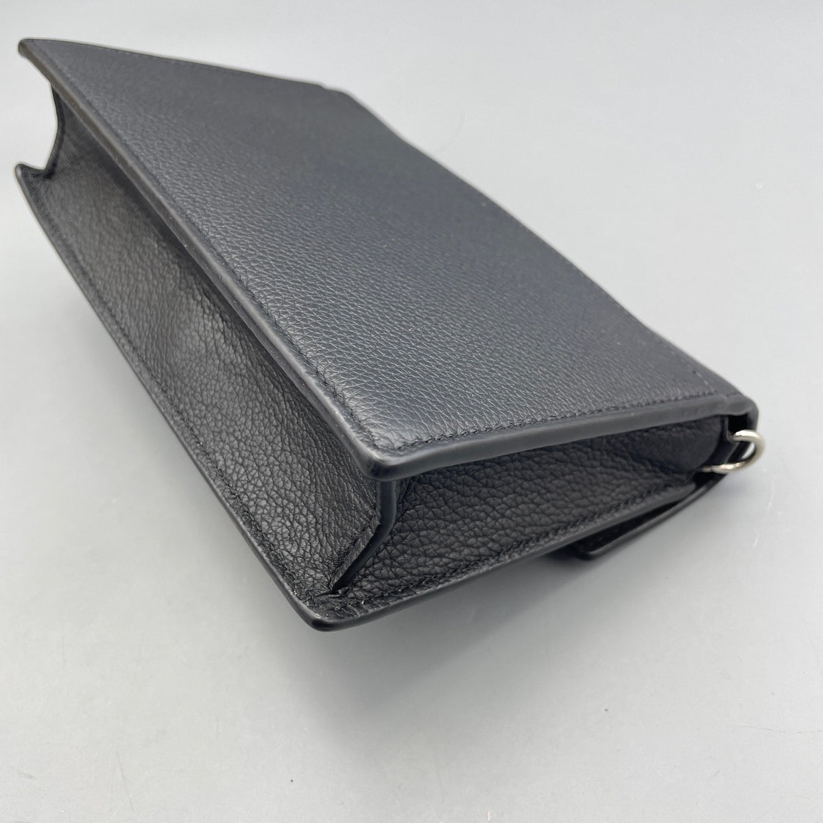 Louis Vuitton - Lockme WOC - Leather - Black - (mini)