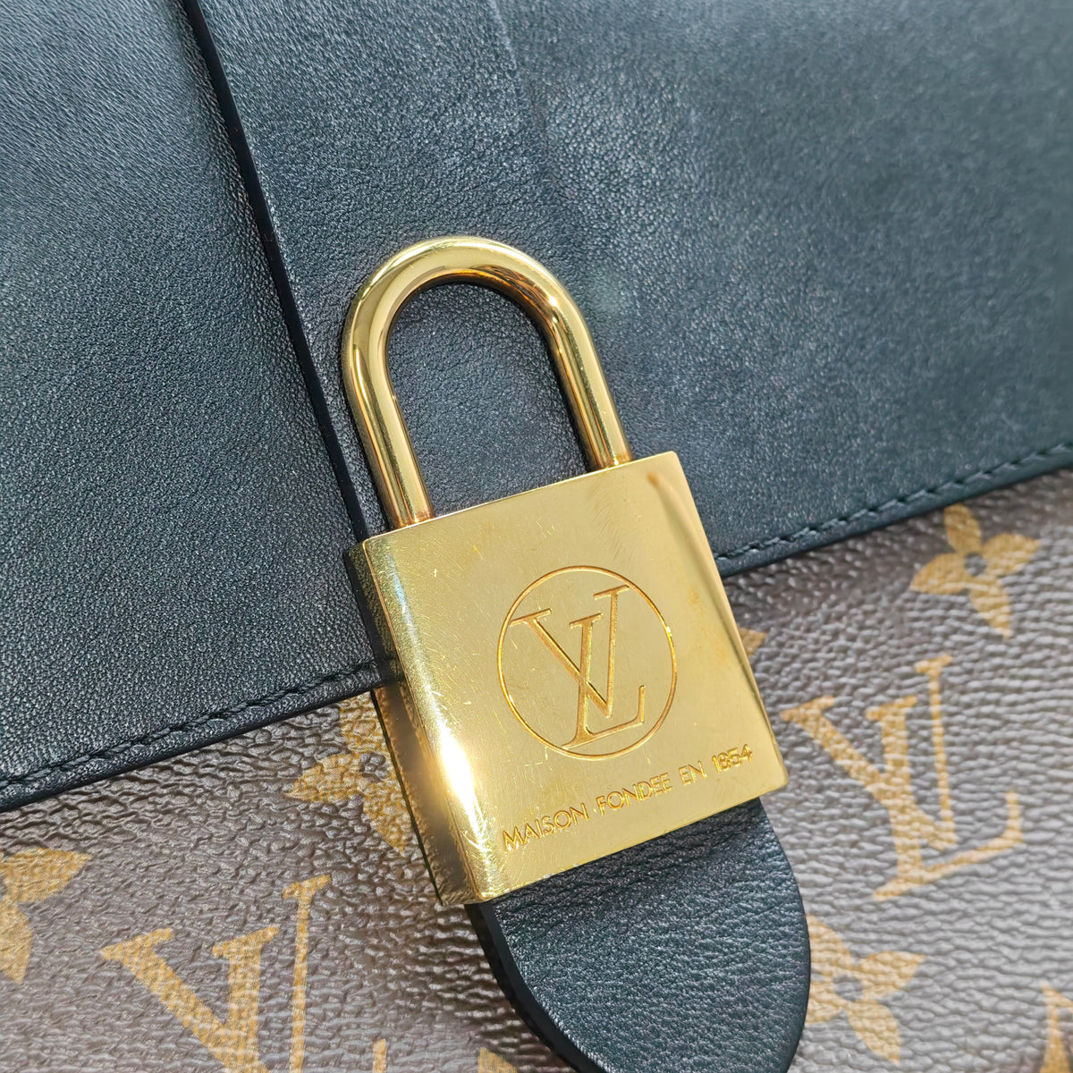 Louis Vuitton - Locky BB - Cloth - Brown - (small)
