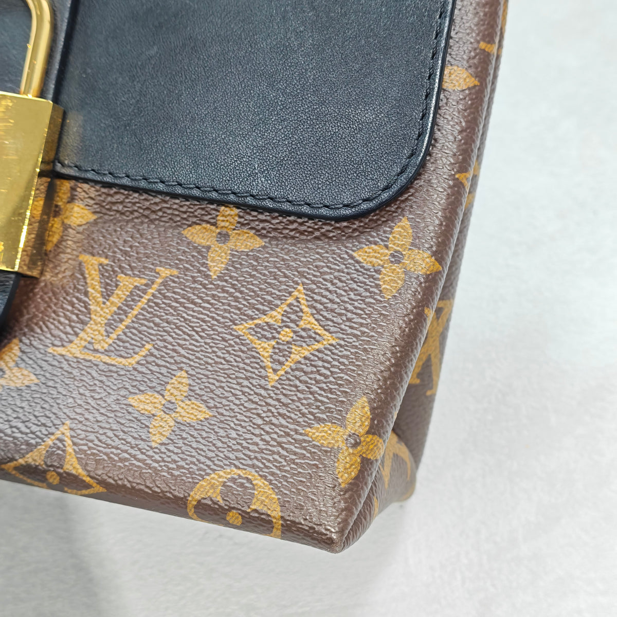 Louis Vuitton - Locky BB - Cloth - Brown - (small)