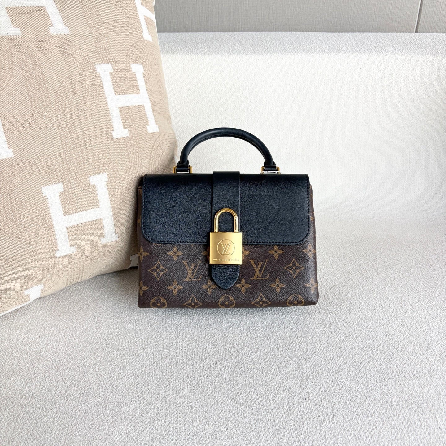 Louis Vuitton - Locky BB - Leather - Black - (mini)