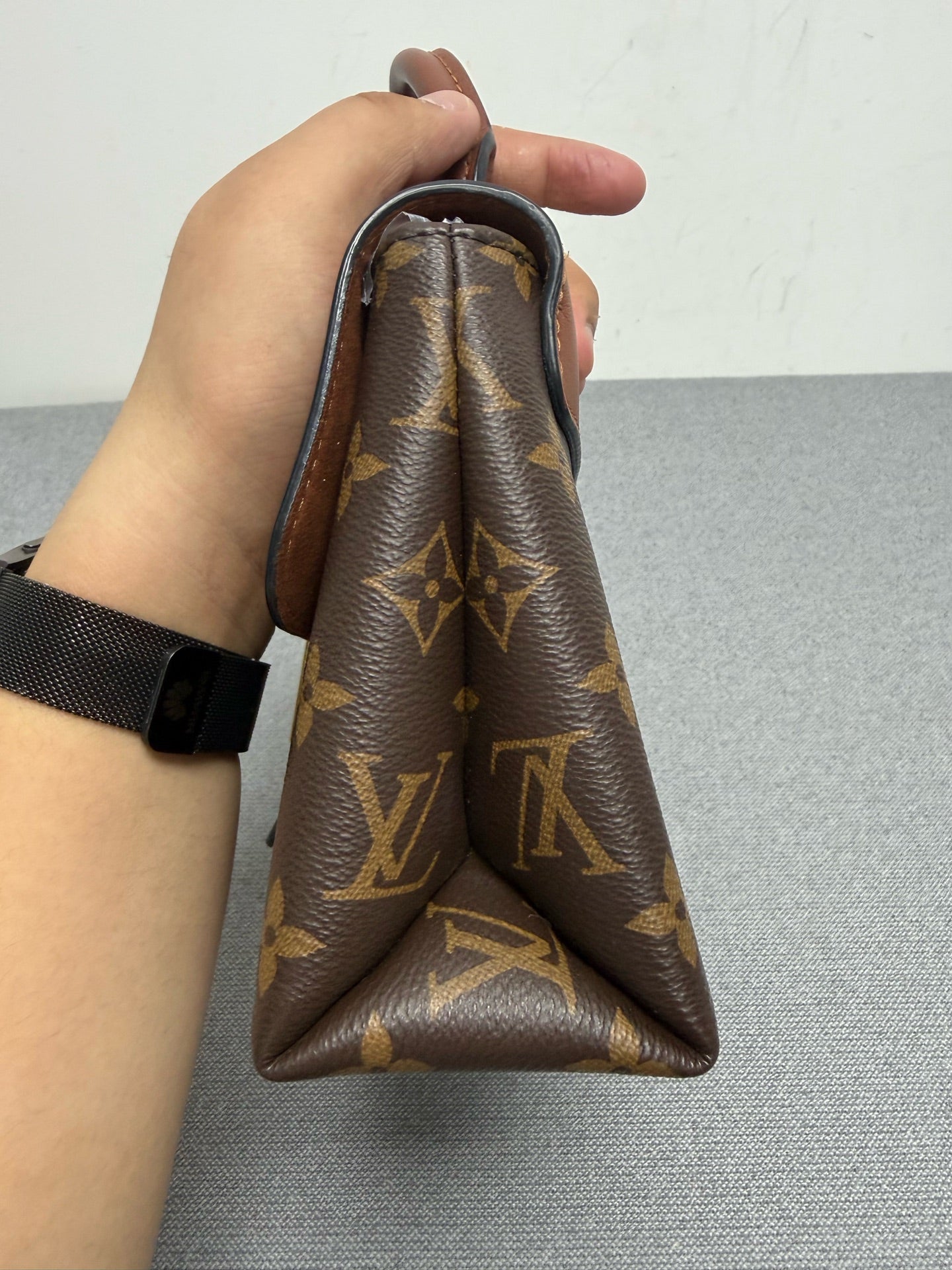 Louis Vuitton - Locky BB - Leather - Brown - (mini)