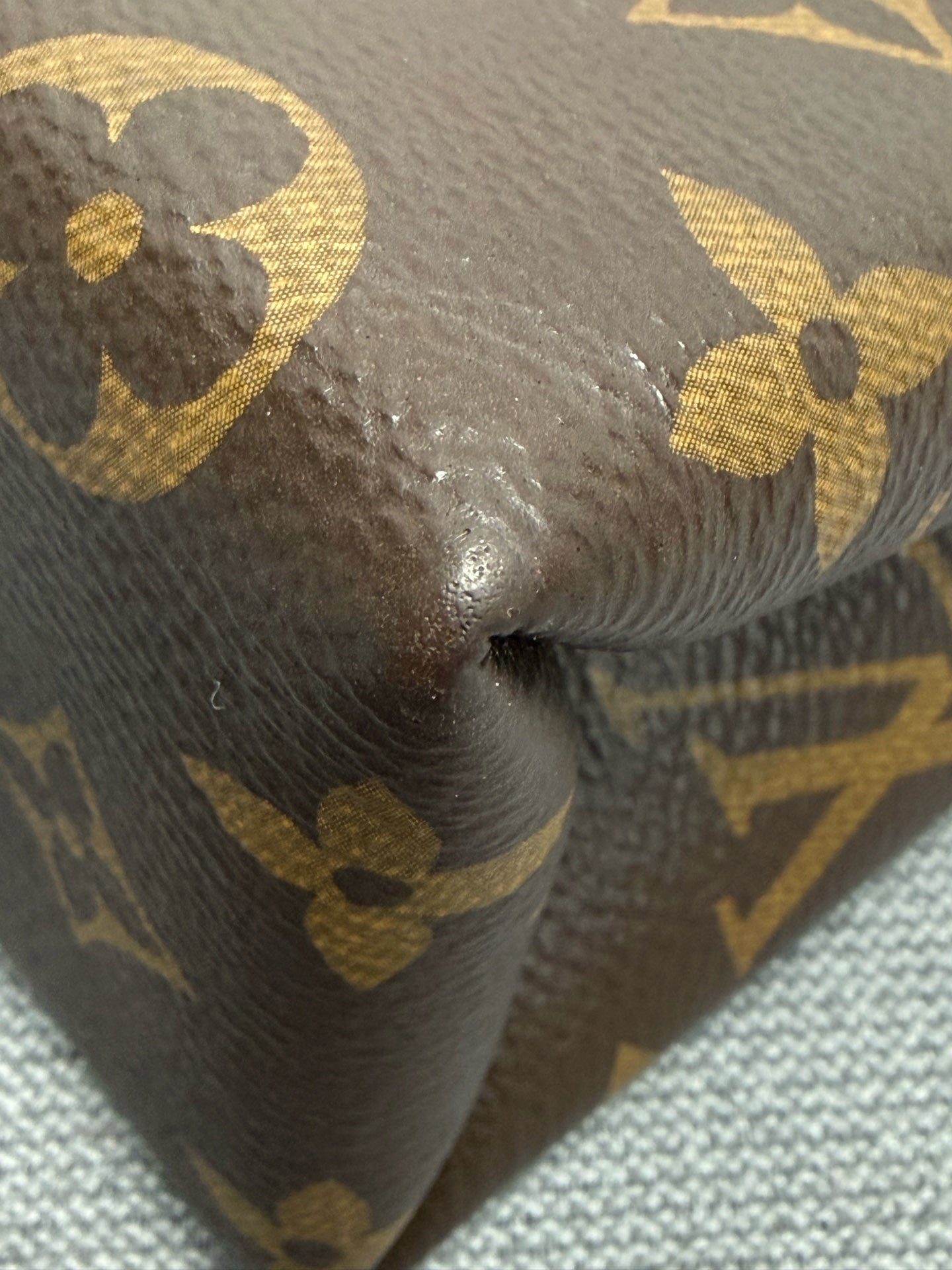 Louis Vuitton - Locky BB - Leather - Brown - (mini)