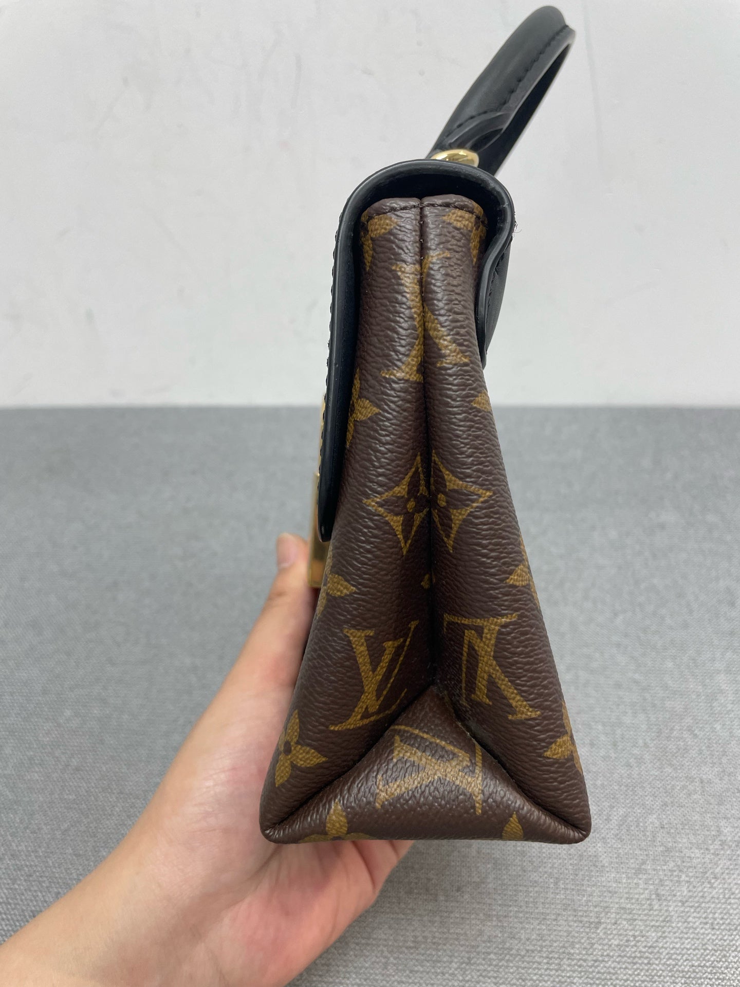 Louis Vuitton - Locky BB - Leather - Multicolour - (mini)