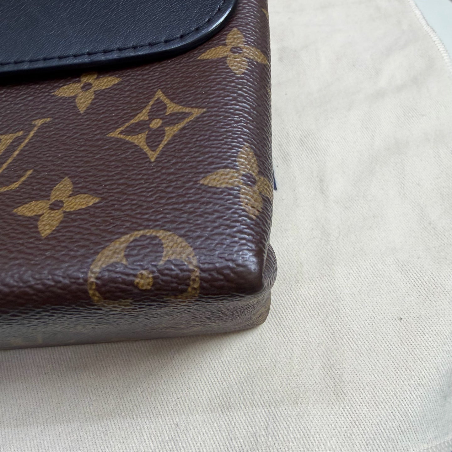 Louis Vuitton - Locky BB - Leather - Multicolour - (mini)