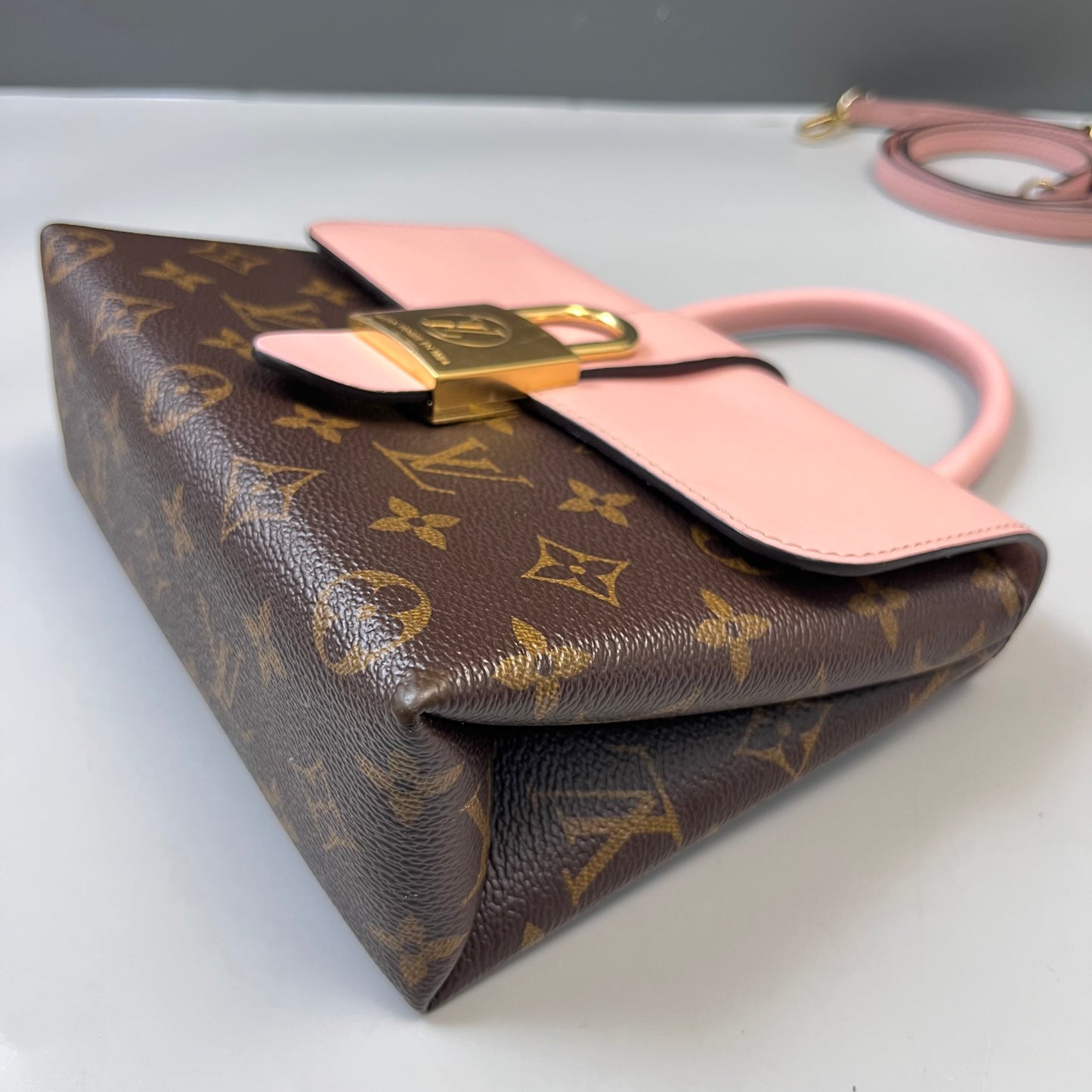 Louis Vuitton - Locky BB - Leather - Pink - (mini)