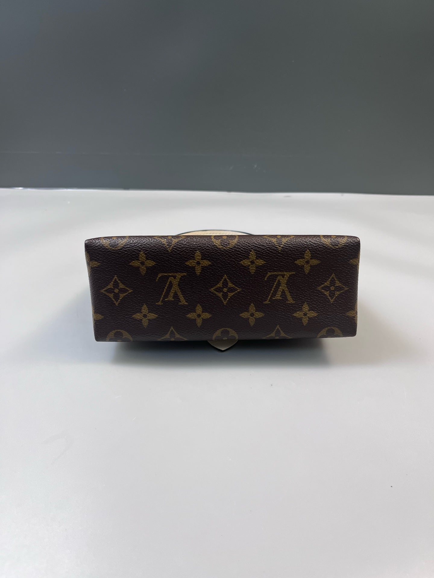 Louis Vuitton - Locky BB - Monogram canvas with smooth leather - Brown and Beige - (mini)