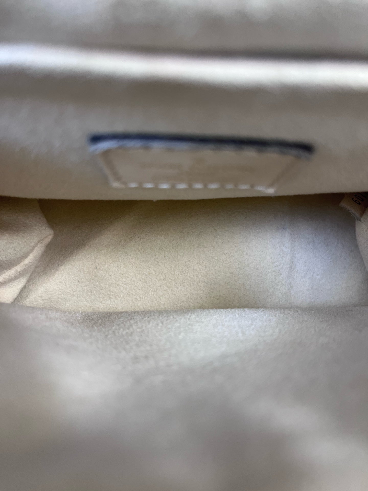 Louis Vuitton - Locky BB - Monogram canvas with smooth leather - Brown and Beige - (mini)