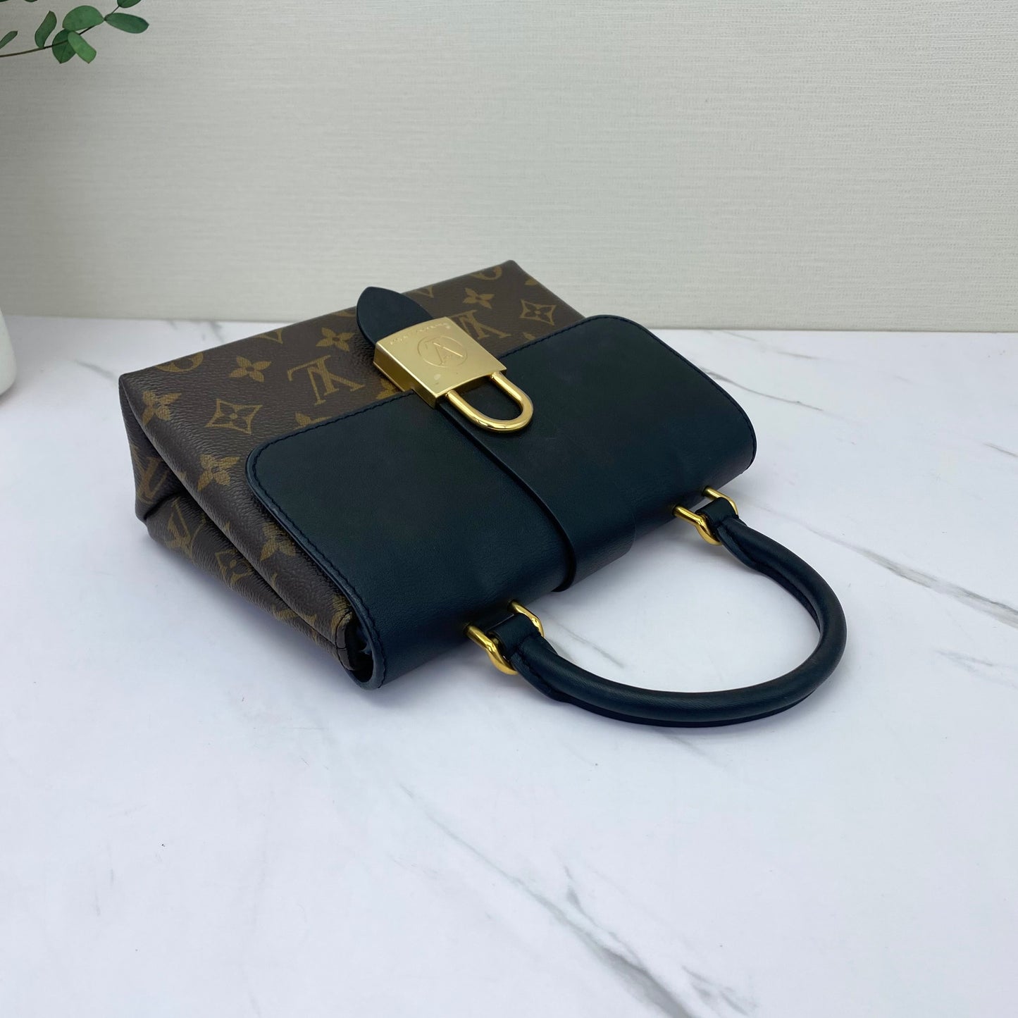 Louis Vuitton - Locky BB - Monogram coated canvas and smooth leather - Monogram Brown/Black with Gold-Tone Hardware - (mini)