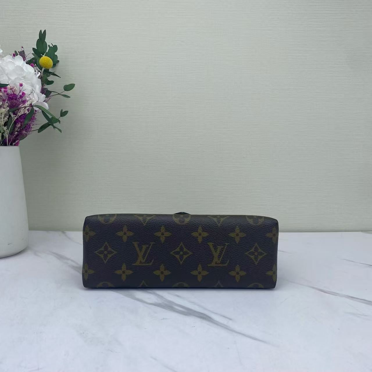 Louis Vuitton - Locky BB - Monogram coated canvas with smooth leather trim - Brown and Caramel with Gold-tone Hardware - (mini)