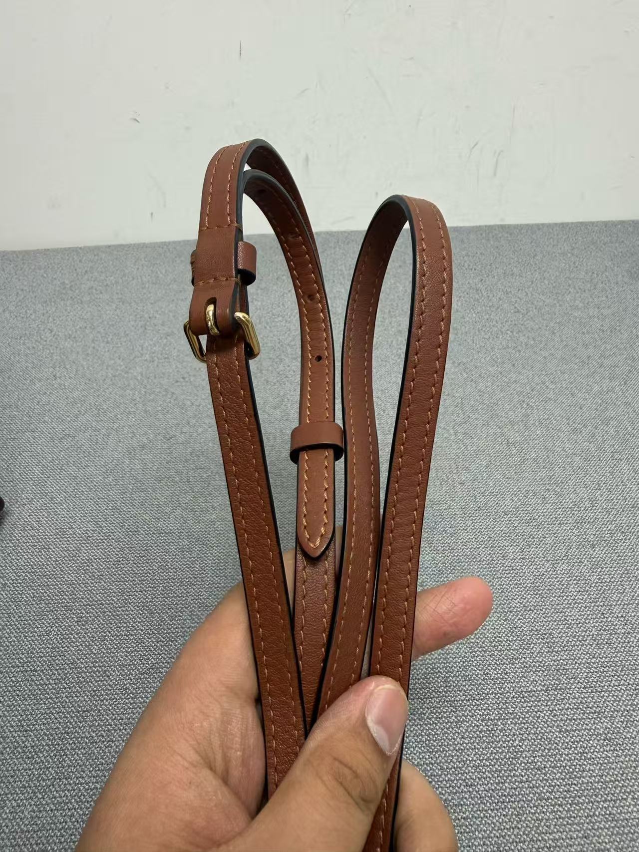 Louis Vuitton - Locky BB - Monogram coated canvas with smooth leather trim - Brown and Caramel - (mini)