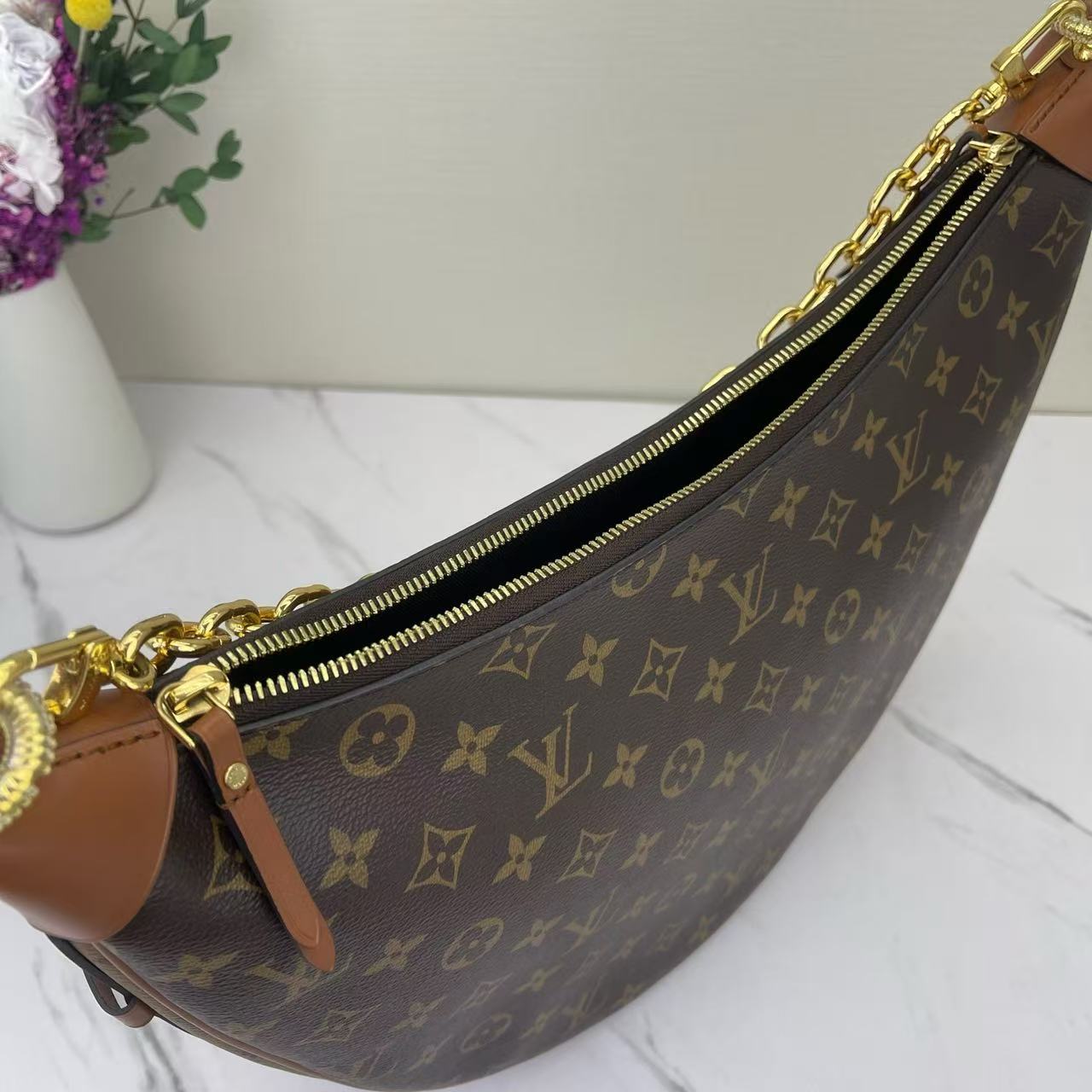 Louis Vuitton - Loop - Monogram coated canvas with natural cowhide leather trim - Brown with natural leather trim and gold-tone hardware - (large)