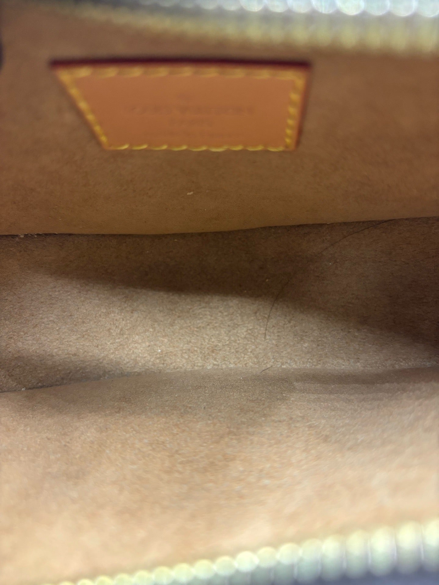Louis Vuitton - Loop - Synthetic - Brown - (mini)