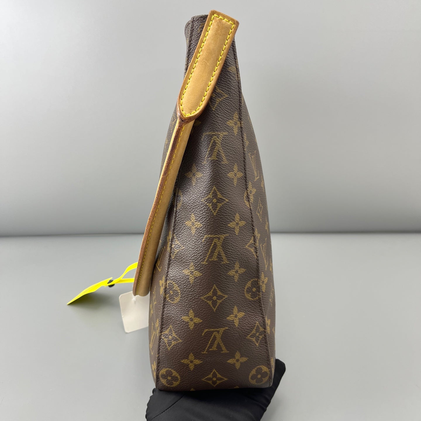 Louis Vuitton - Looping - Synthetic - Brown - (medium)