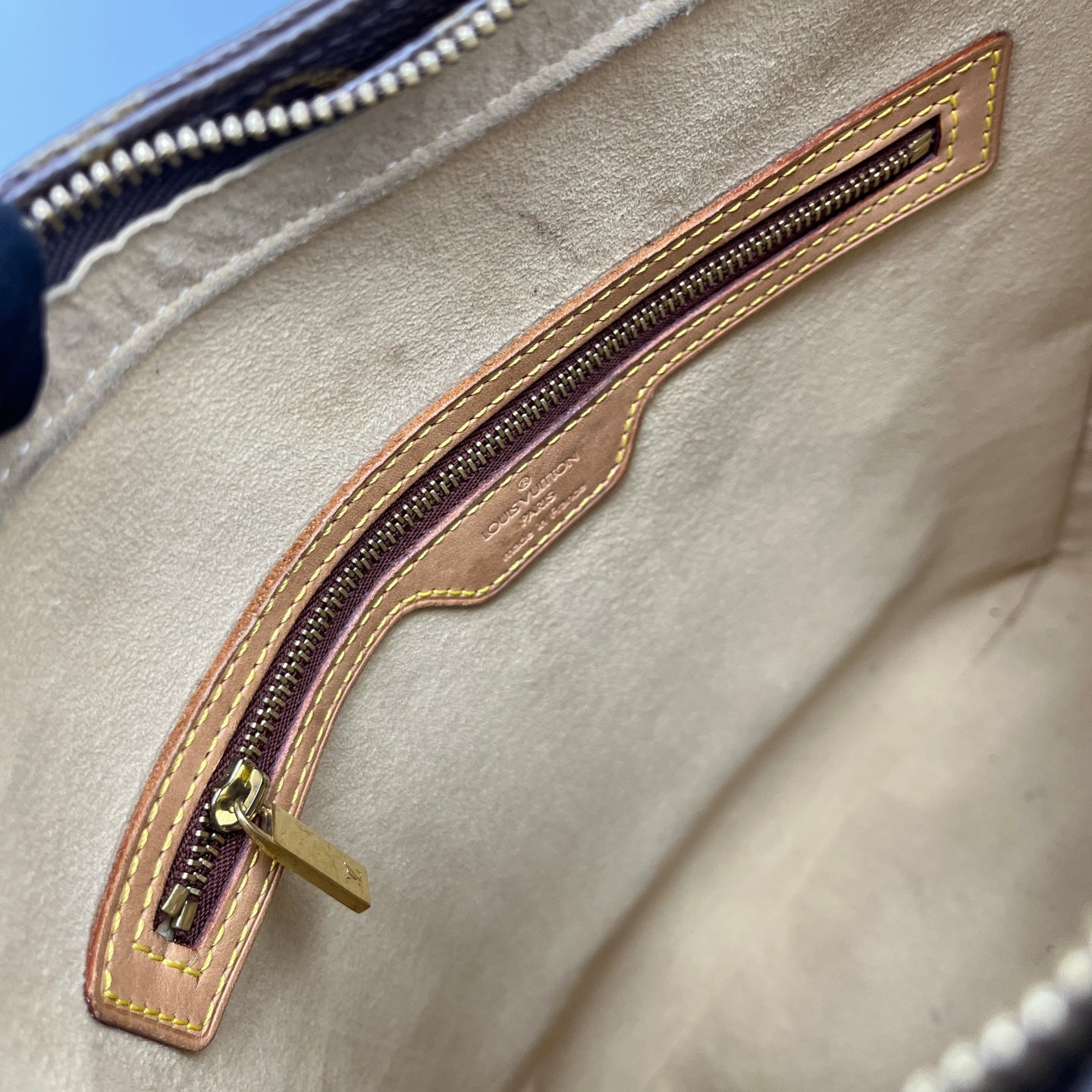 Louis Vuitton - Looping - Synthetic - Brown - (medium)