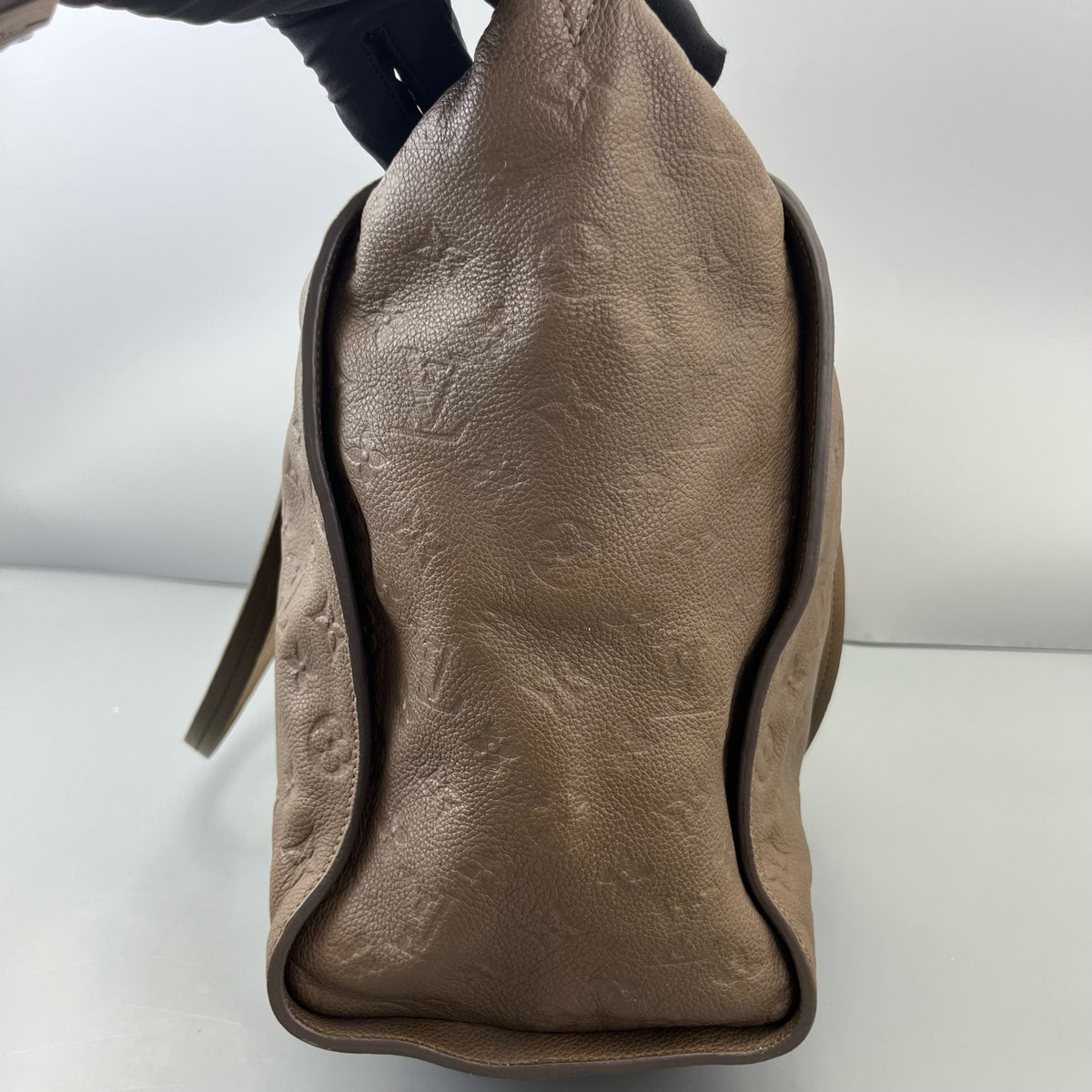 Louis Vuitton - Lumineuse Tote - Leather - Brown - (large)