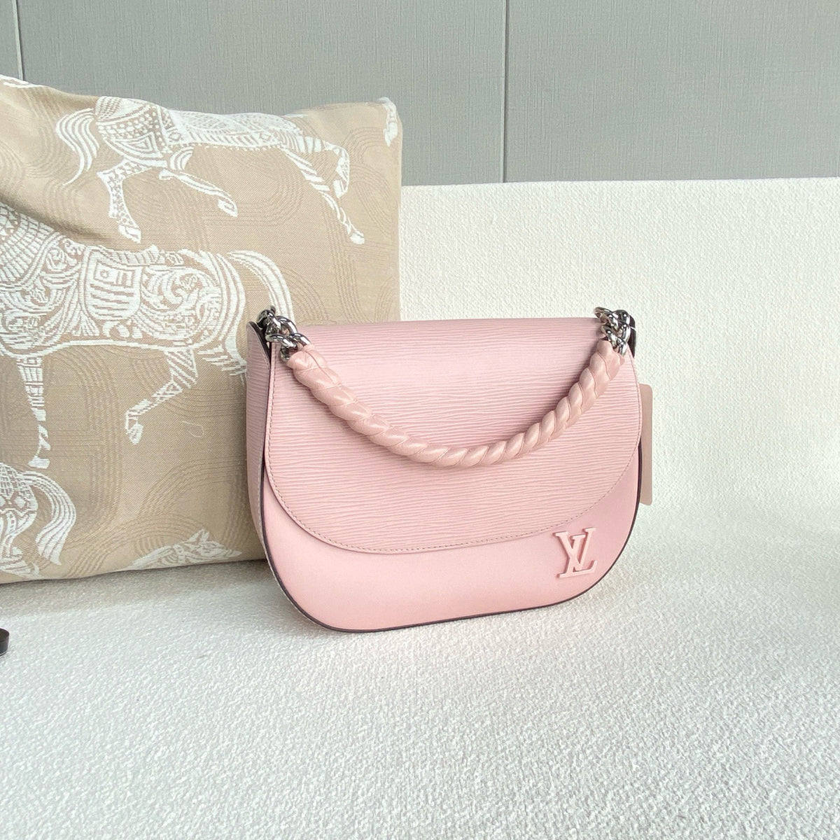Louis Vuitton - Luna - Leather - Pink - (small)