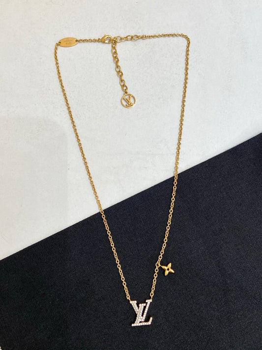 Louis Vuitton - LV Initiales - Yellow gold - Gold