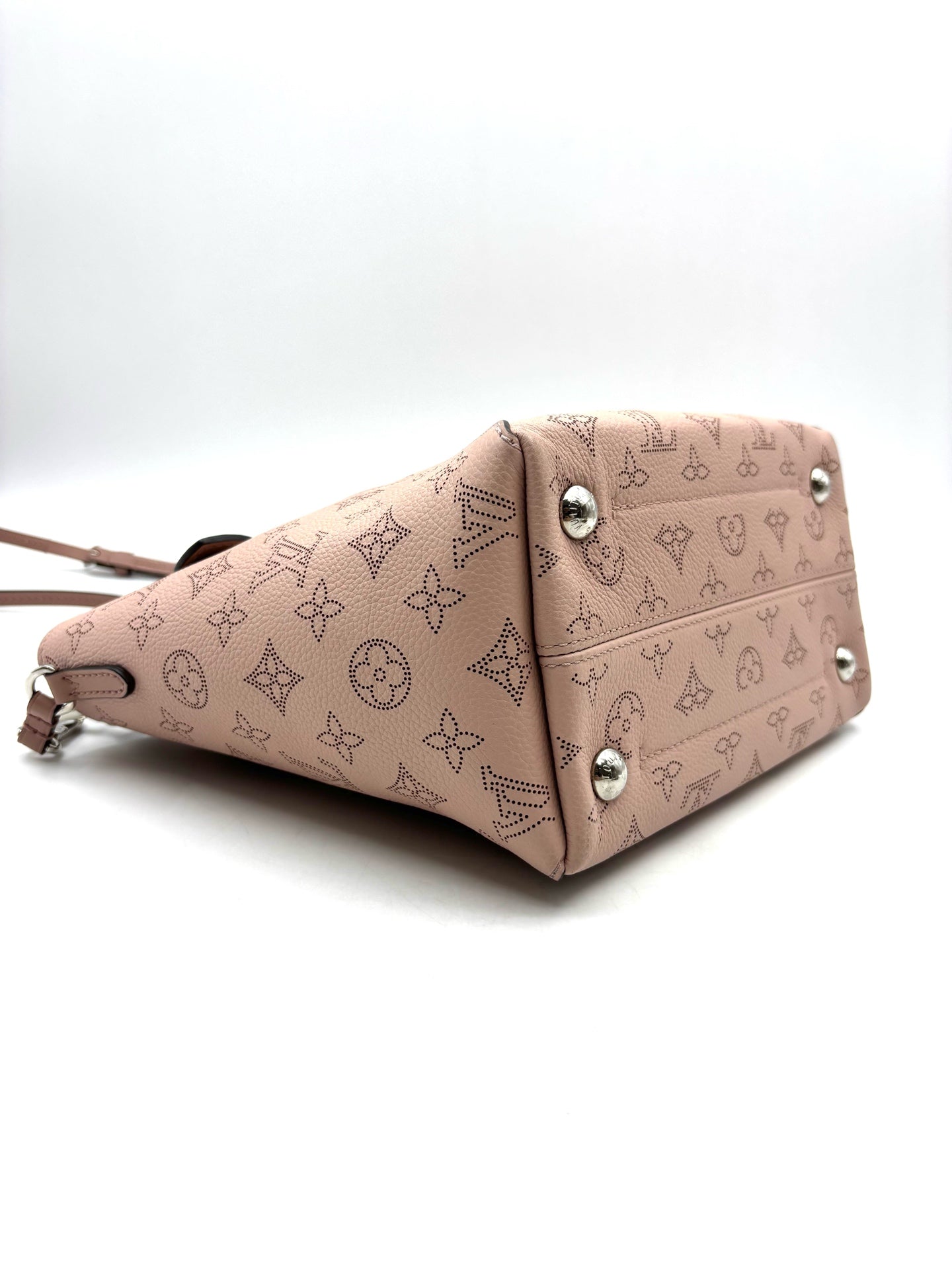 Louis Vuitton - Mahina - Leather - Pink - (small)