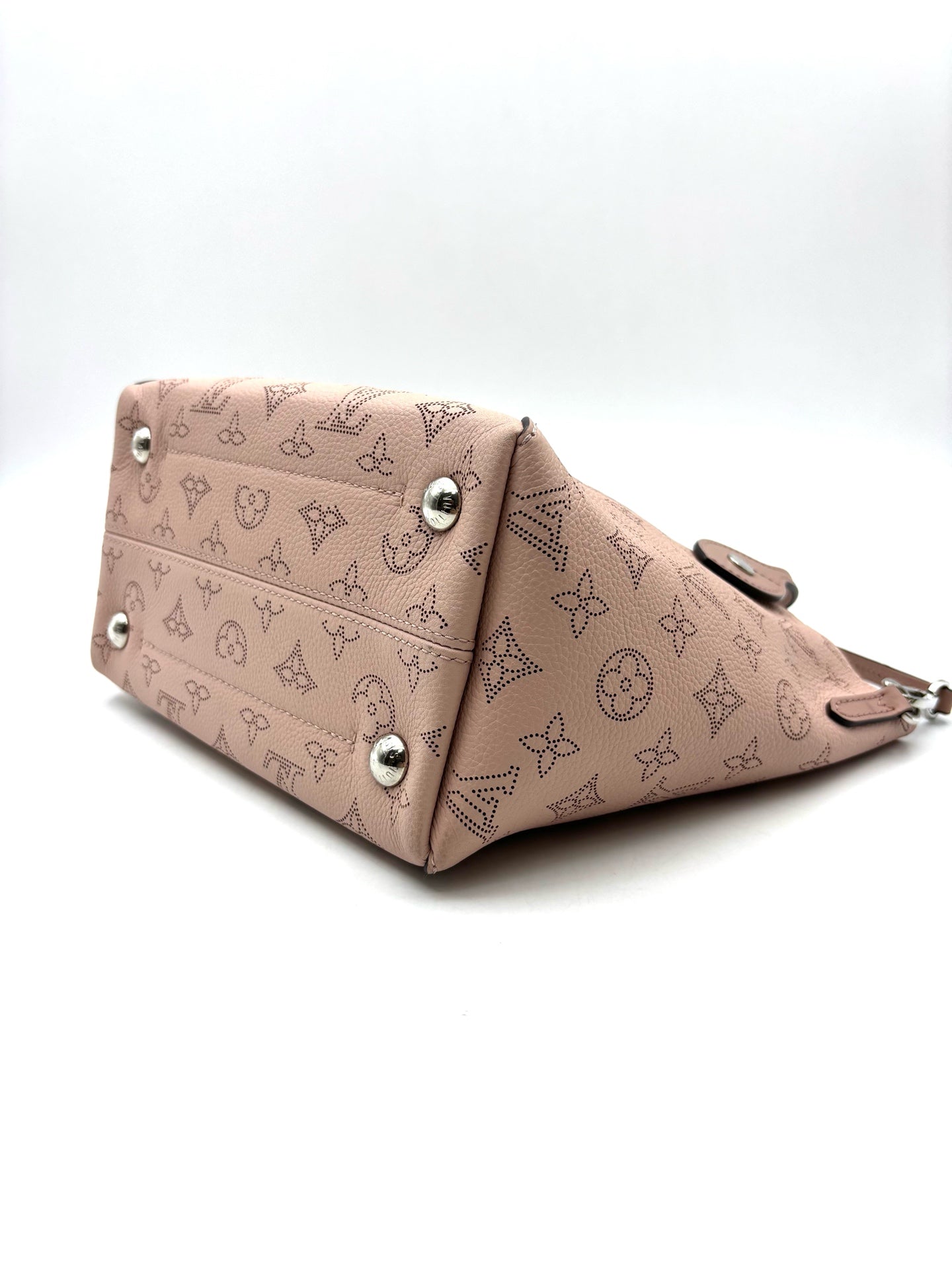 Louis Vuitton - Mahina - Leather - Pink - (small)