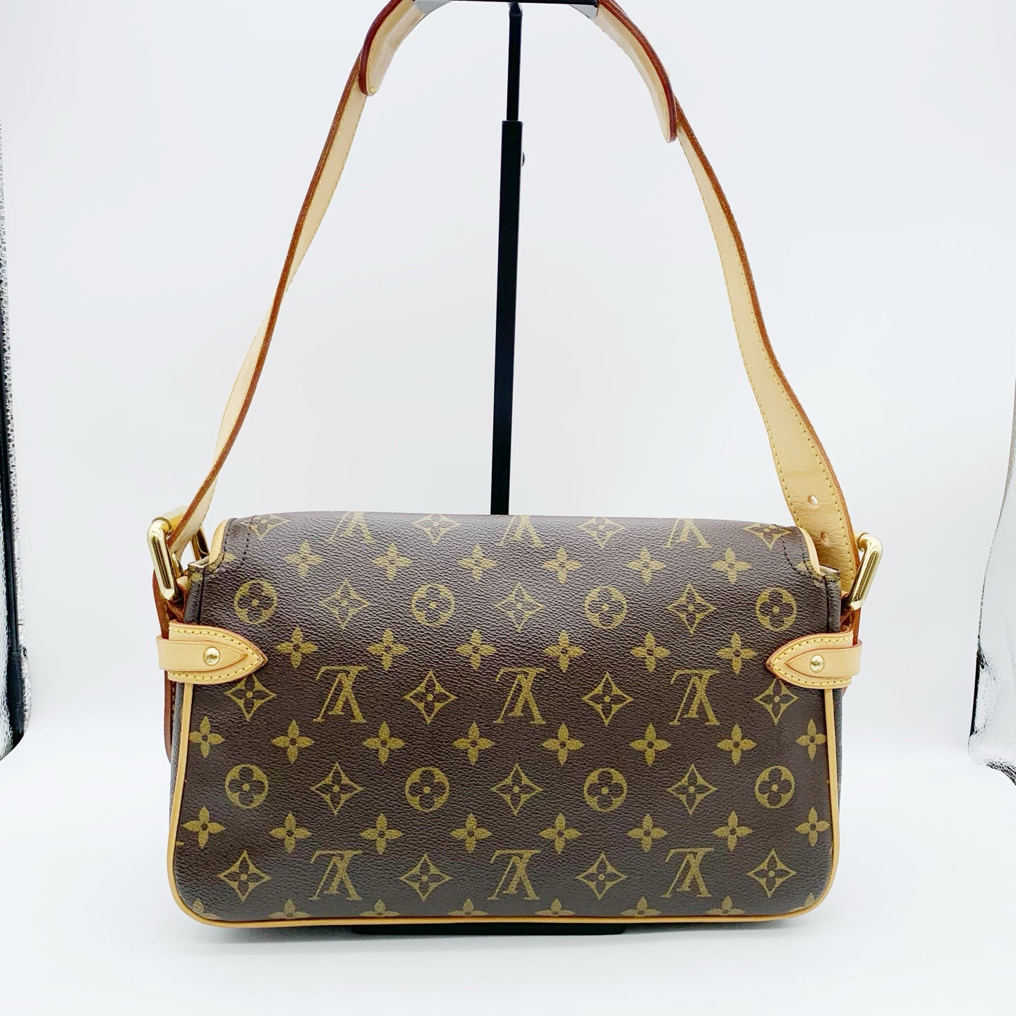 Louis Vuitton - Manhattan PM - Leather - Brown - (small)