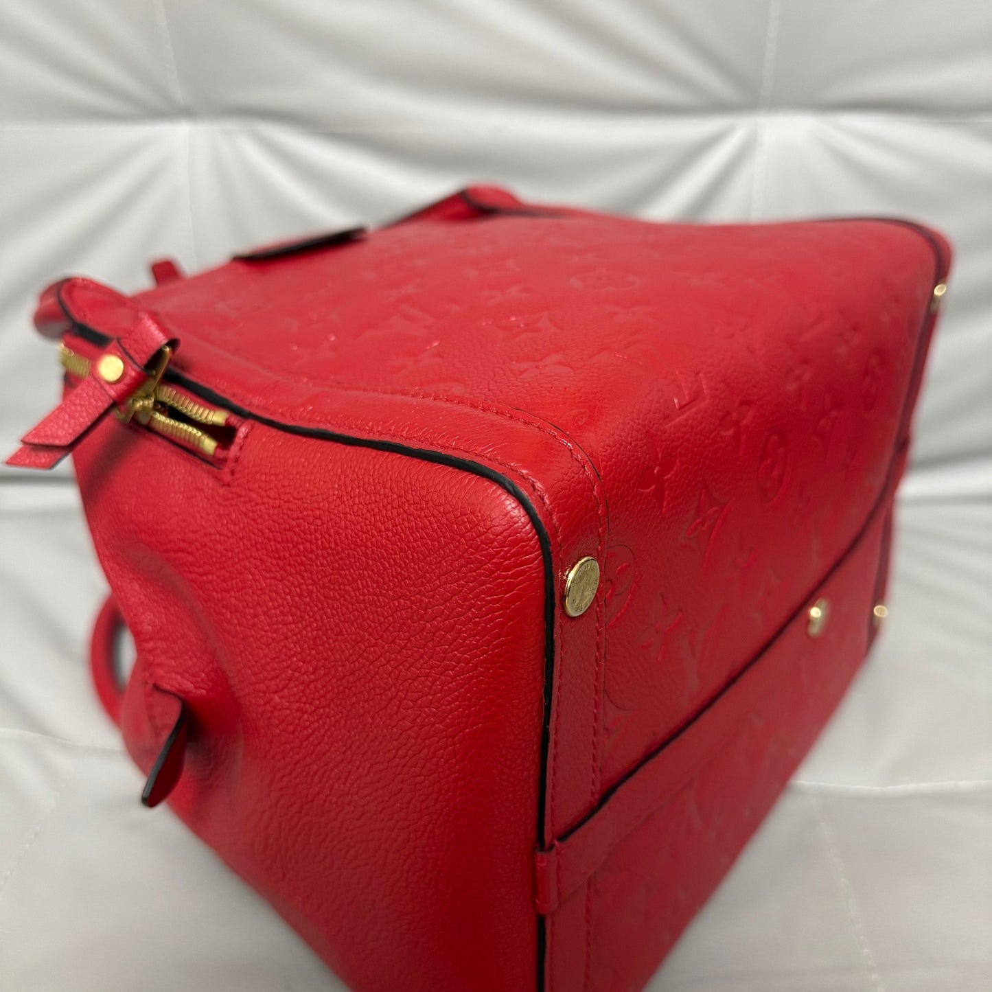 Louis Vuitton - Marais - Leather - Red - (medium)