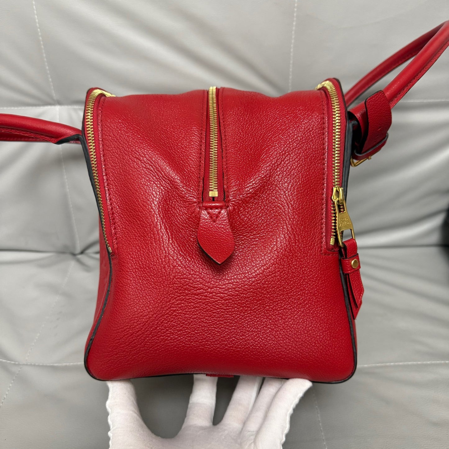 Louis Vuitton - Marais - Leather - Red - (medium)