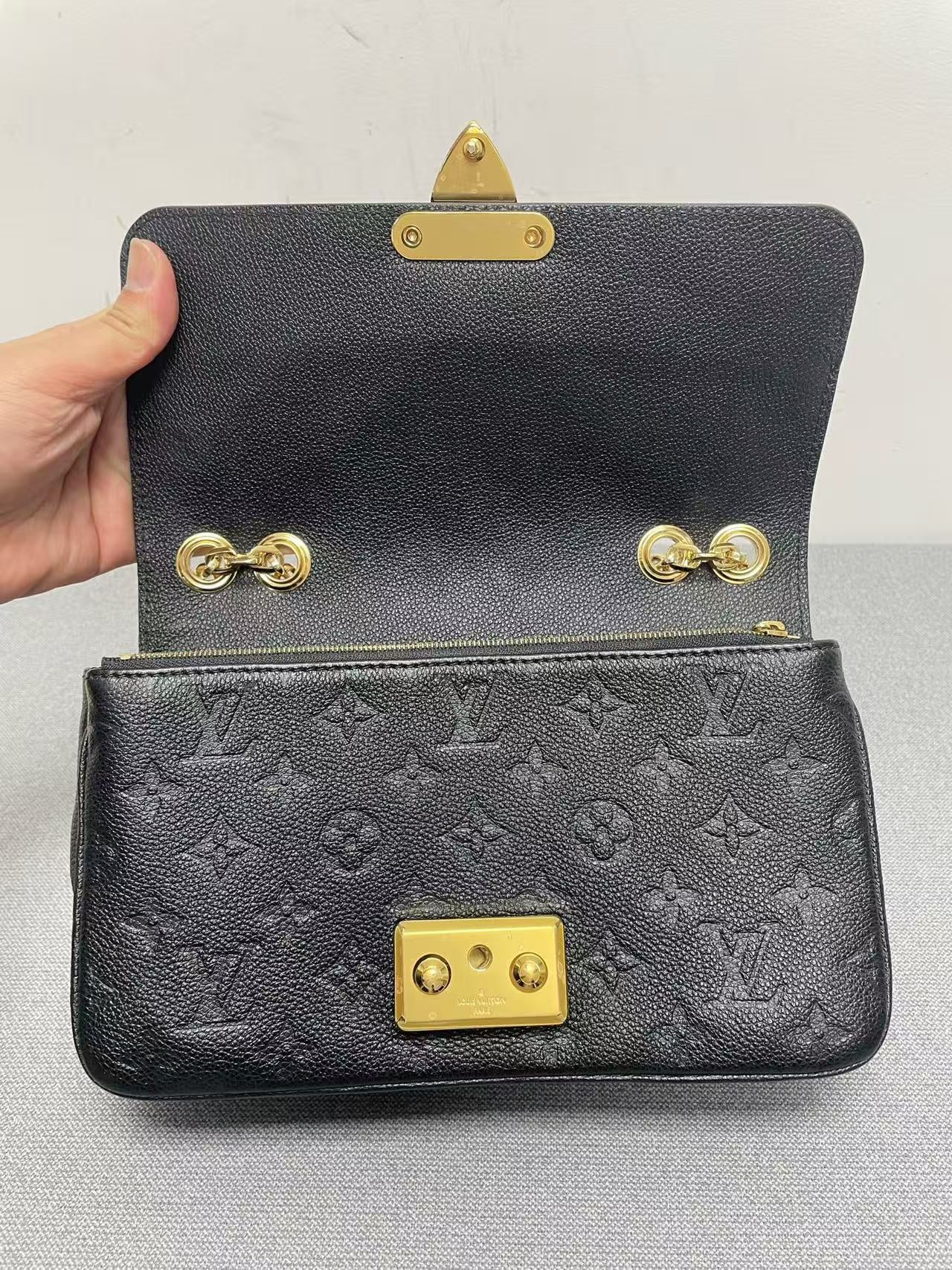 Louis Vuitton - Marceau - Embossed Monogram Empreinte leather - Black - (Small)