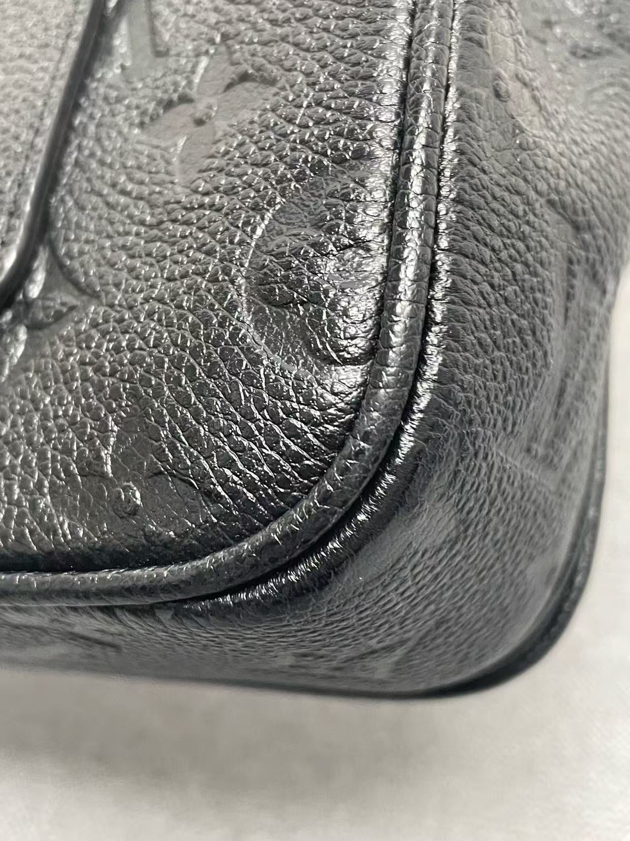 Louis Vuitton - Marceau - Embossed Monogram Empreinte leather - Black - (Small)