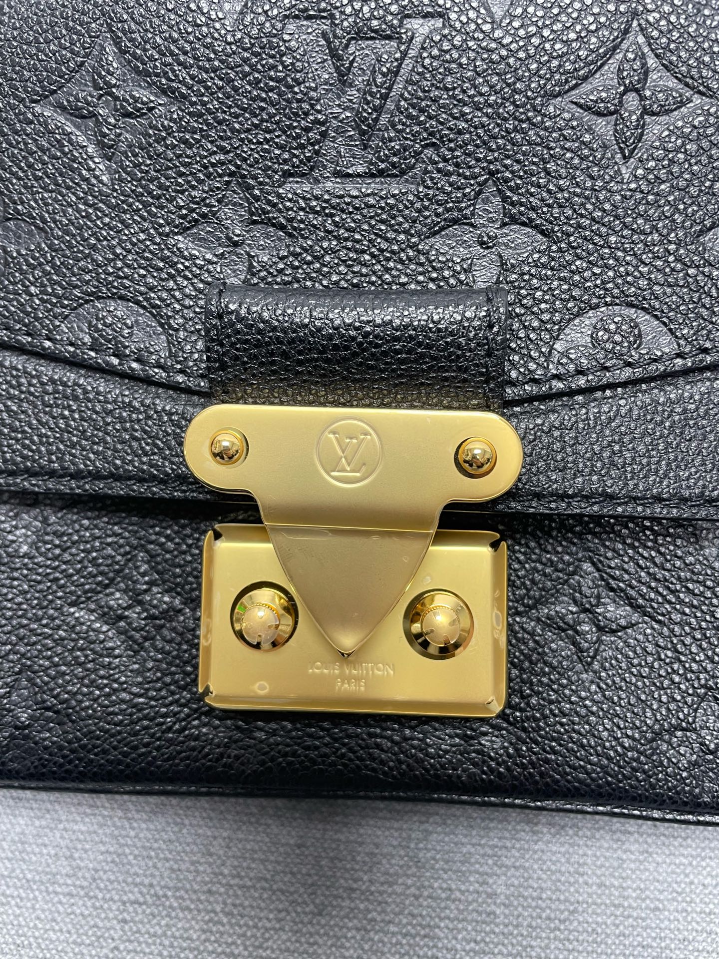 Louis Vuitton - Marceau - Leather - Black - (mini)