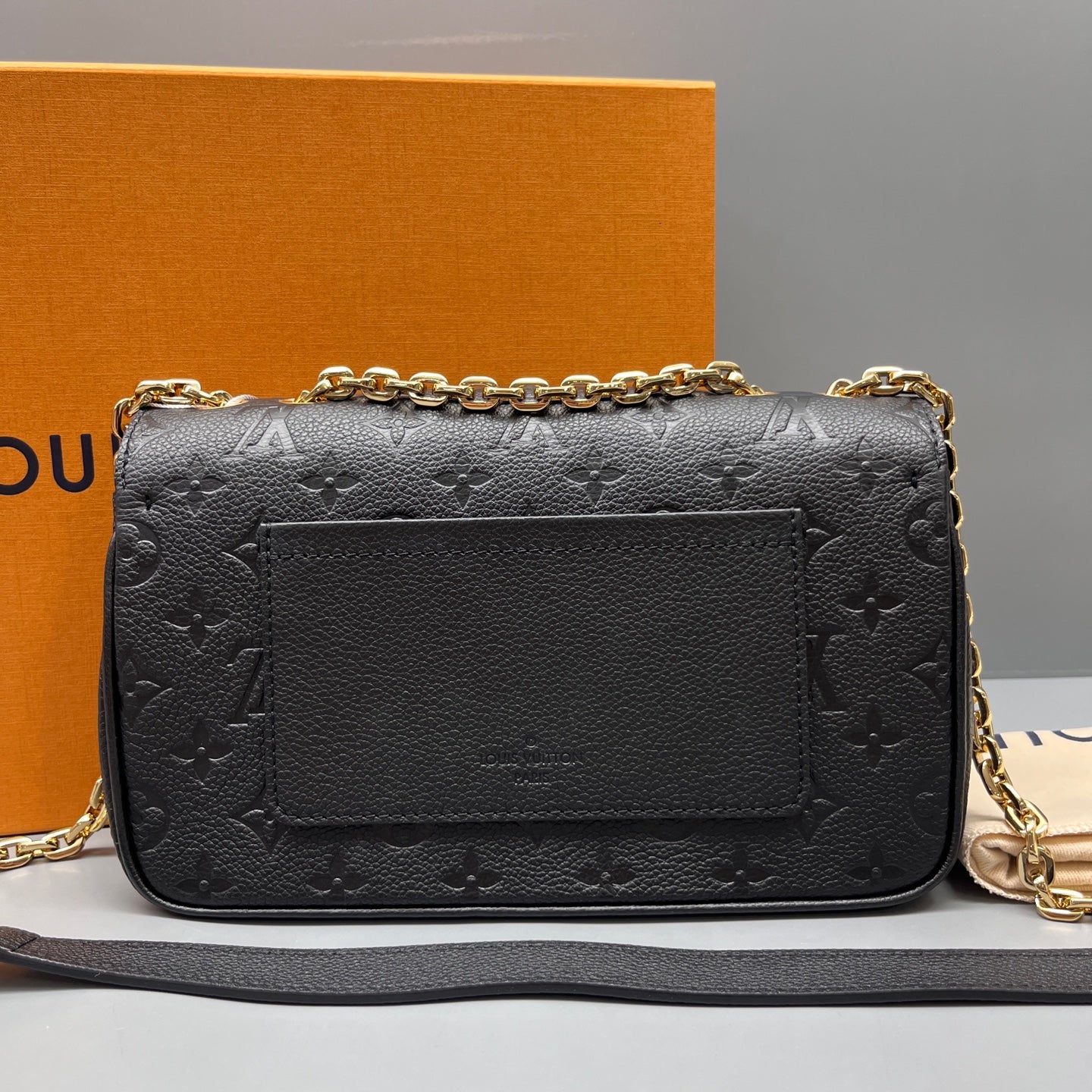 Louis Vuitton - Marceau - Leather - Black - (small)