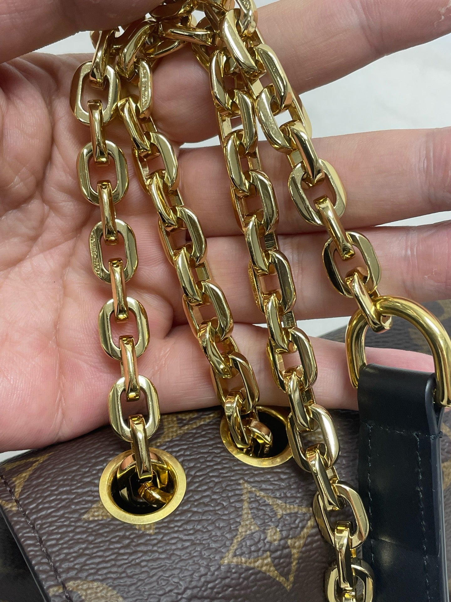 Louis Vuitton - Marceau - Leather - Brown - (small)