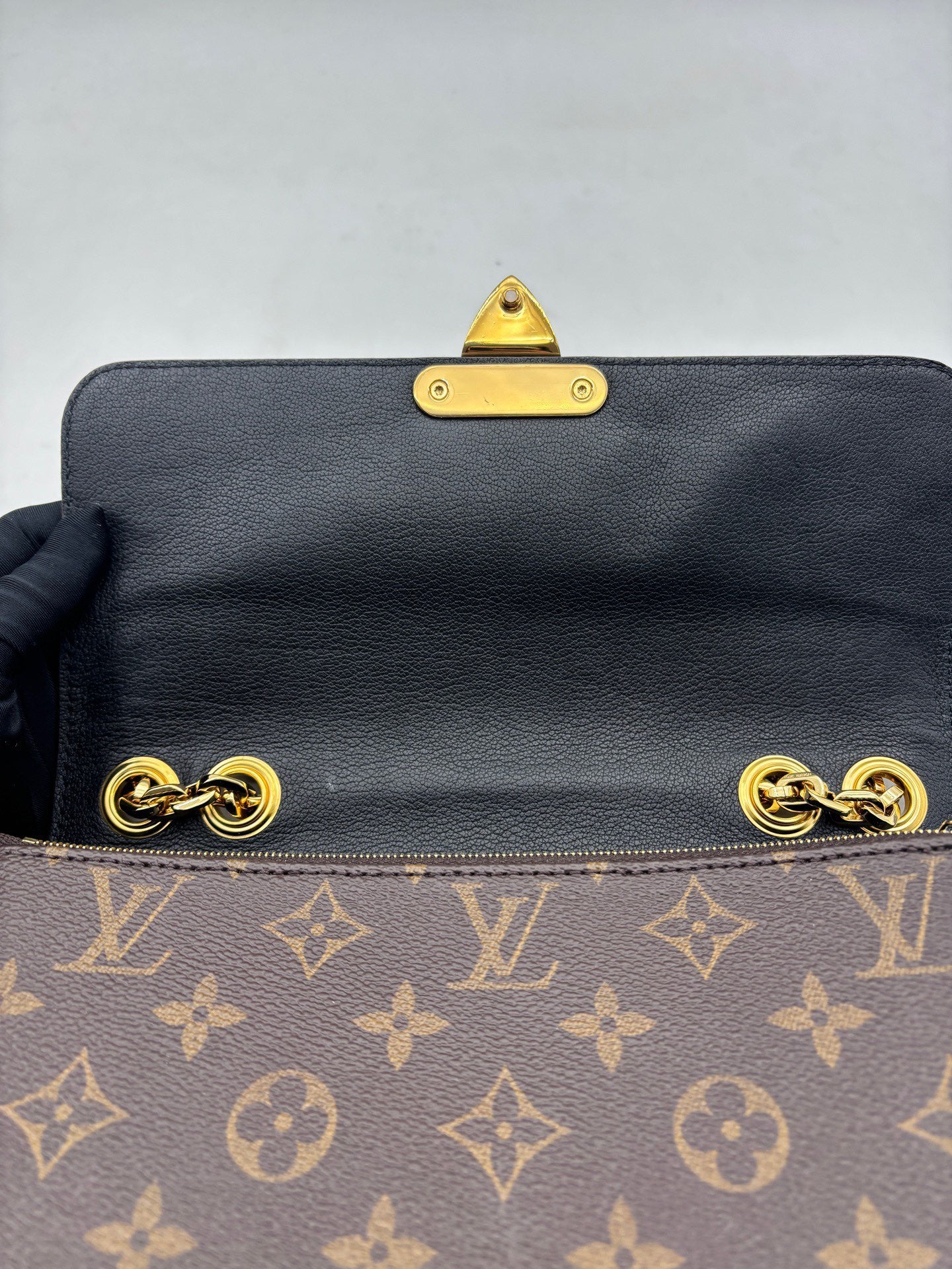 Louis Vuitton - Marceau - Monogram coated canvas with cowhide leather trim - Brown with black trim - (small)