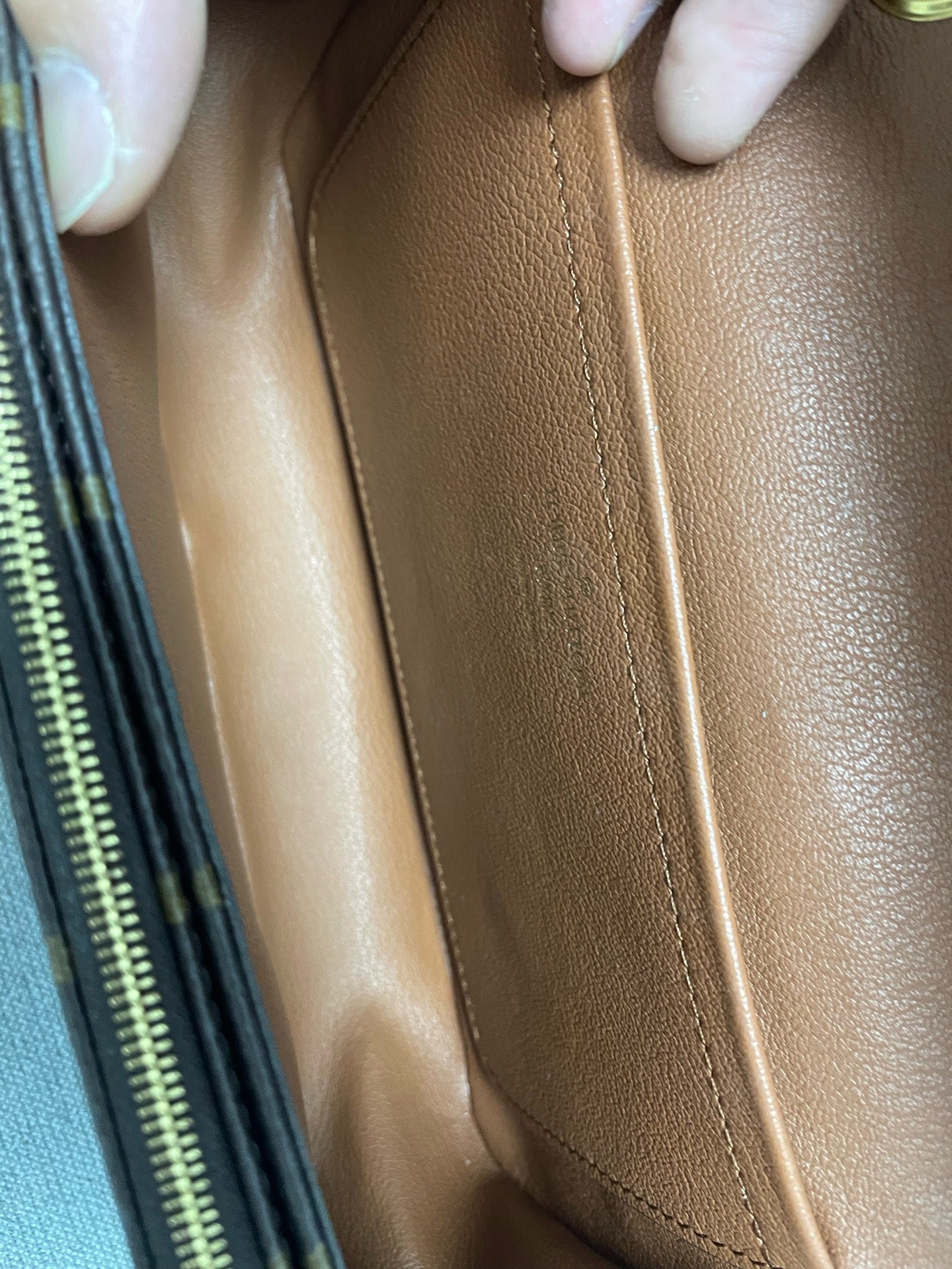 Louis Vuitton - Marsault - Leather - Brown - (small)