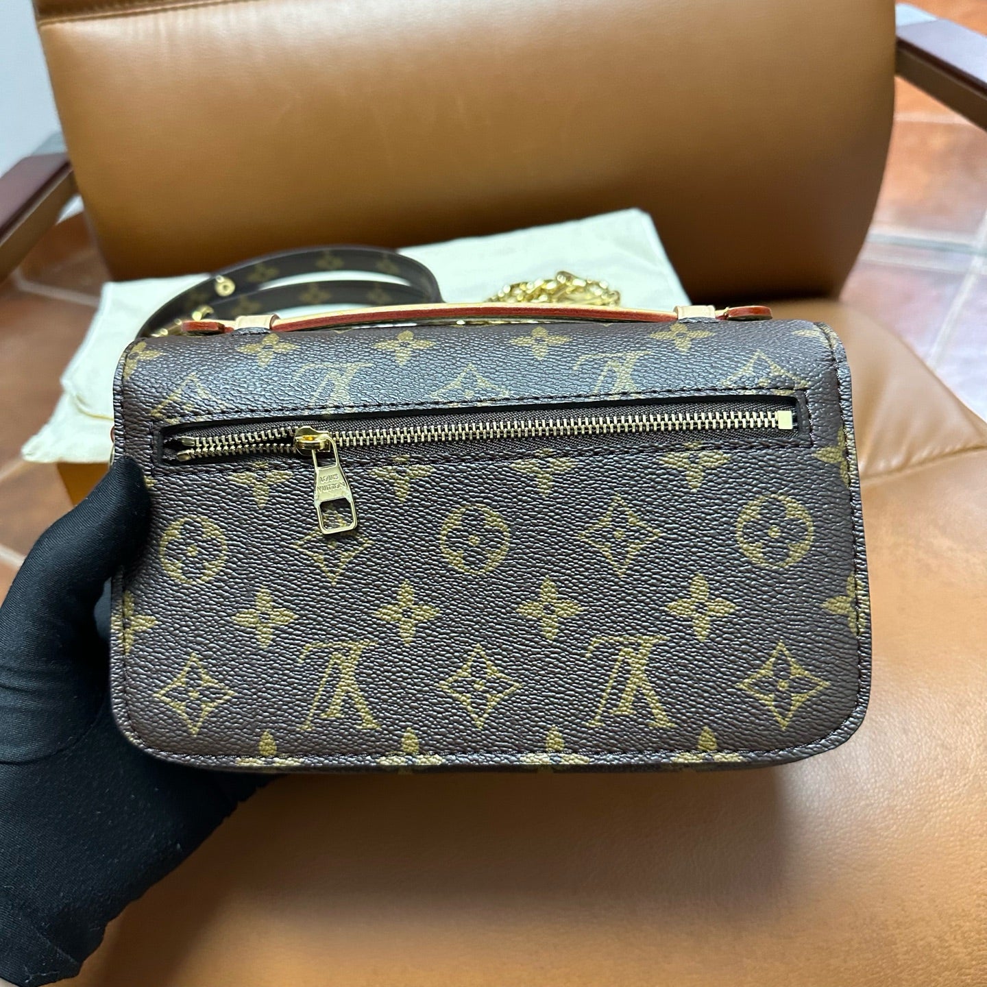 Louis Vuitton - Metis East West - Leather - Brown - (mini)