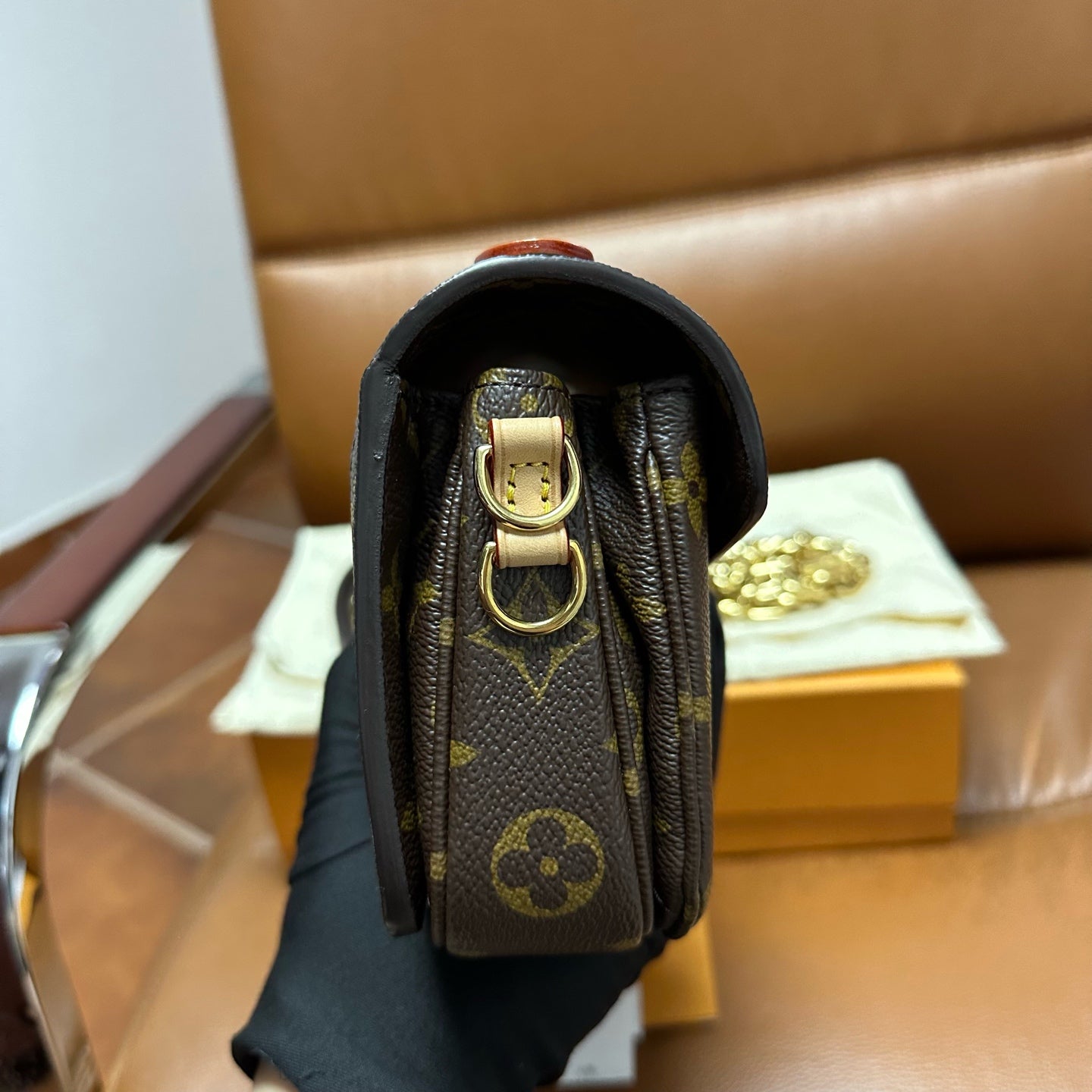 Louis Vuitton - Metis East West - Leather - Brown - (mini)