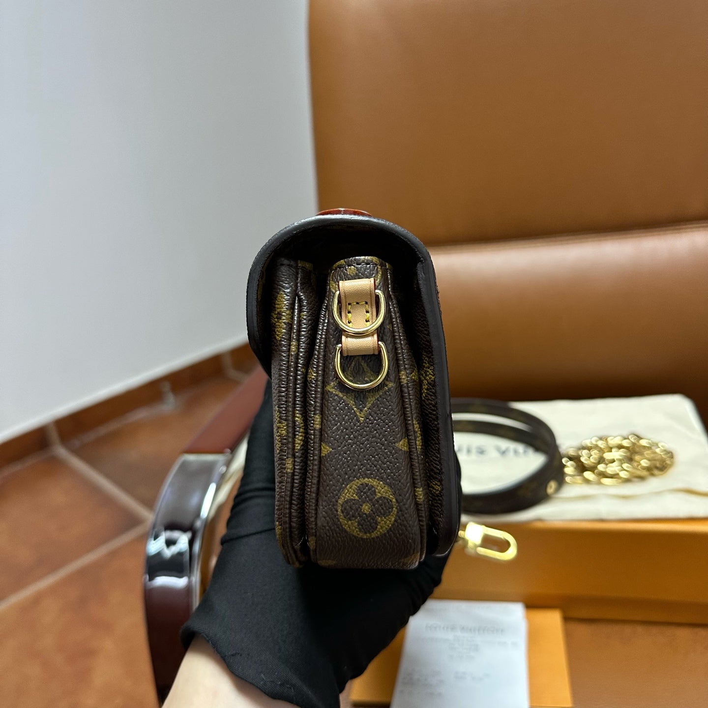 Louis Vuitton - Metis East West - Leather - Brown - (mini)