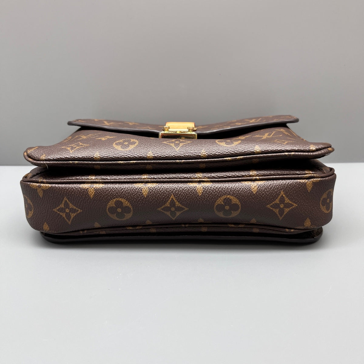 Louis Vuitton - Metis - Leather - Brown - (medium)