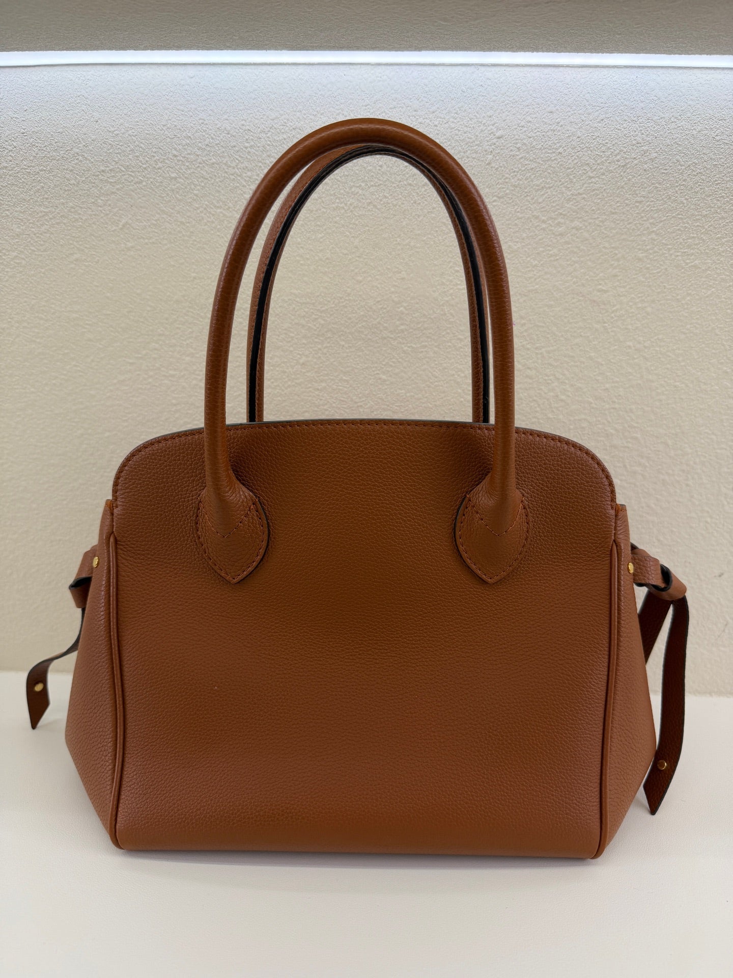 Louis Vuitton - Milla - Leather - Brown - (medium)