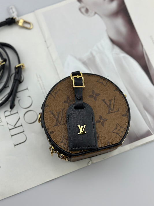 Louis Vuitton - Mini Boîte Chapeau - Monogram coated canvas with leather trim - Brown - (mini)
