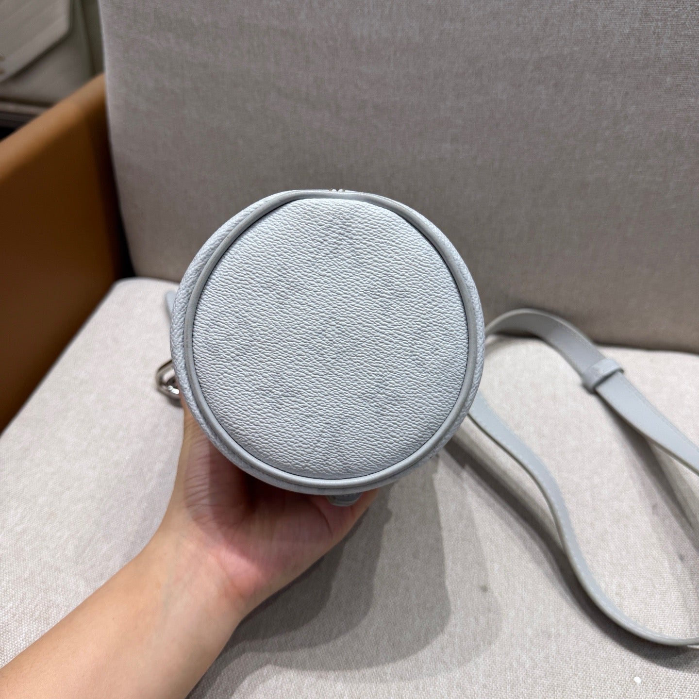 Louis Vuitton - Mini Bucket Bag - Grained leather with Monogram embossing and coated canvas band - Grey with Yellow accent - (mini)