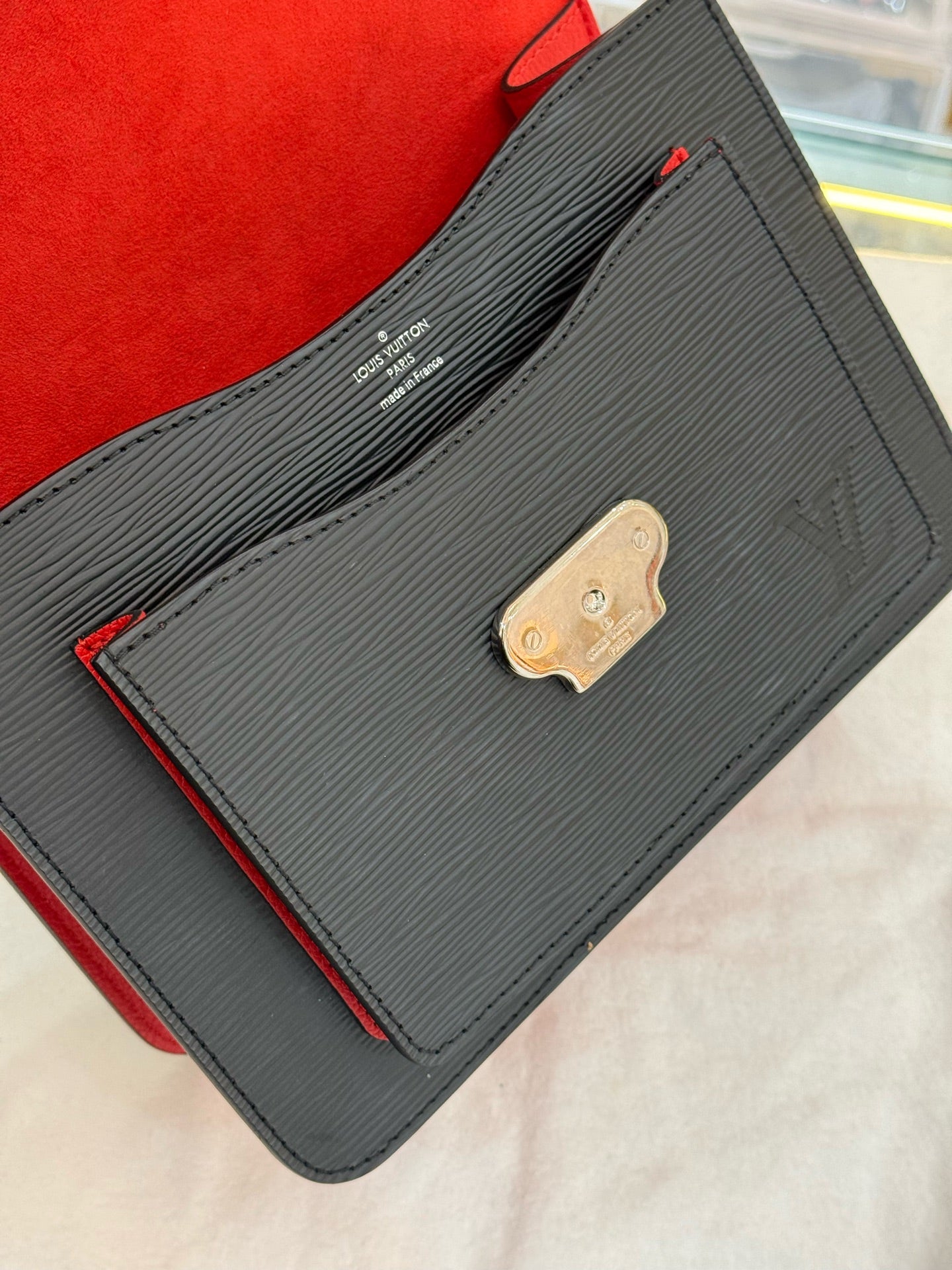 Louis Vuitton - Monceau - Leather - Black - (small)